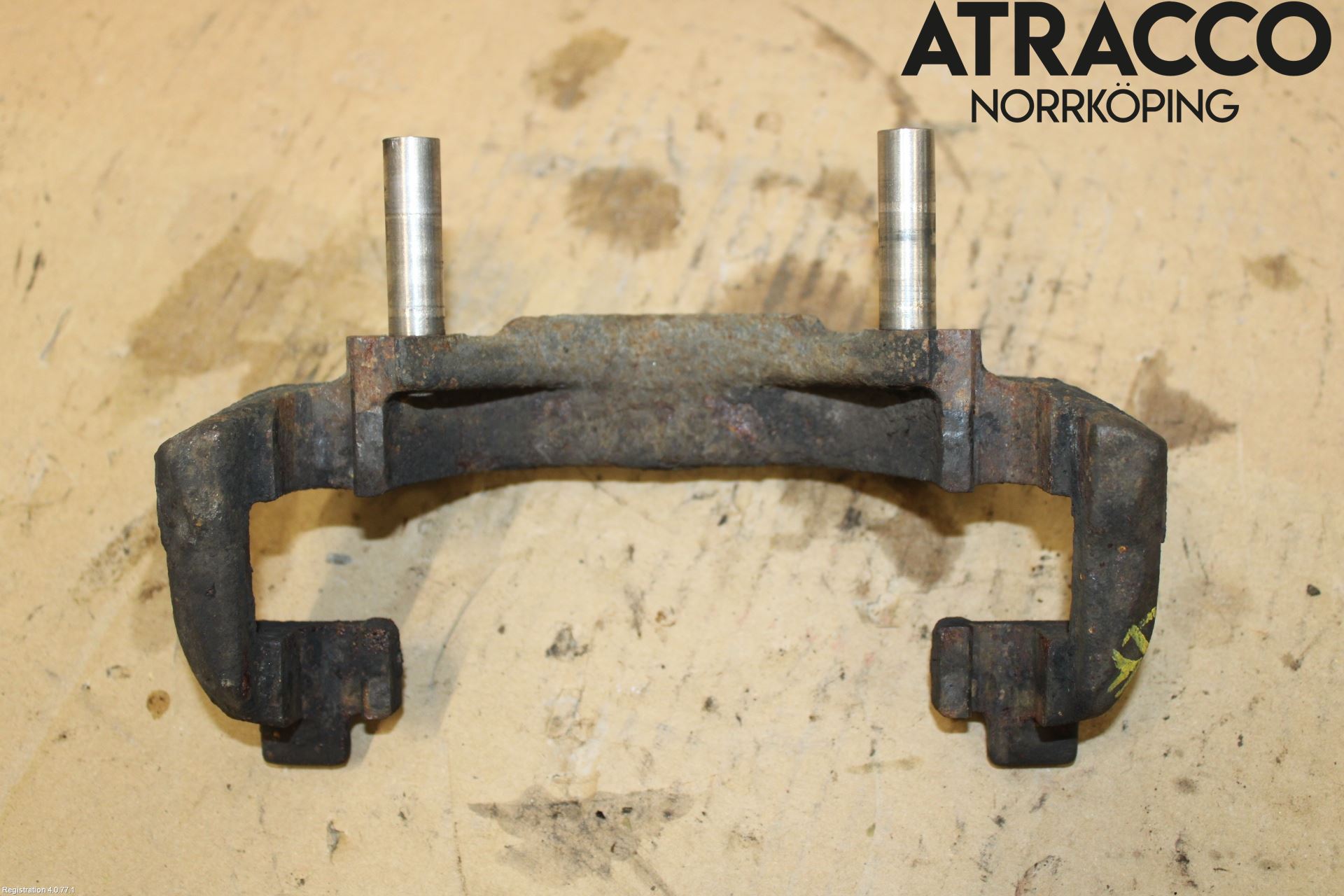 Saab 9-3 VER 2 Bromsokshållare