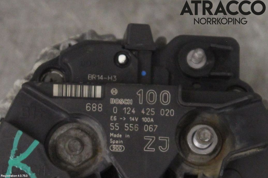 Opel ZAFIRA B 06-14 Generator