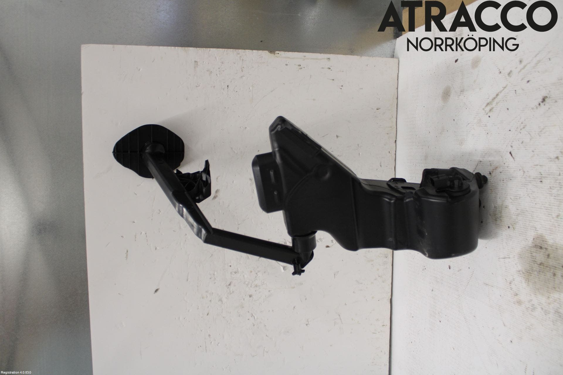 MB GLC-KLASS (X253/C253) 15-22 Spolartank Vindruta-Strål