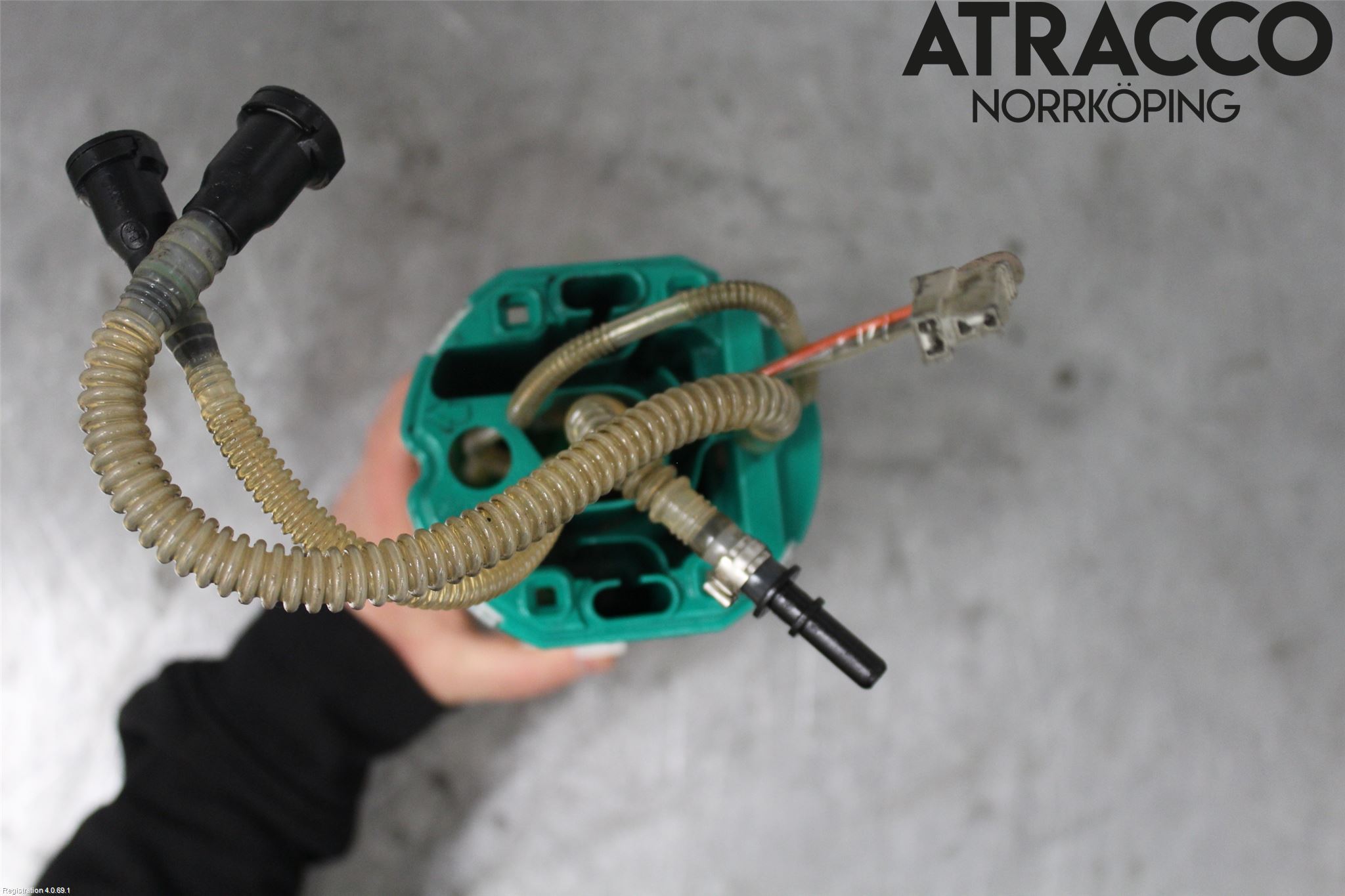 Audi A8/S8 4E  02-09 Bränslepump El