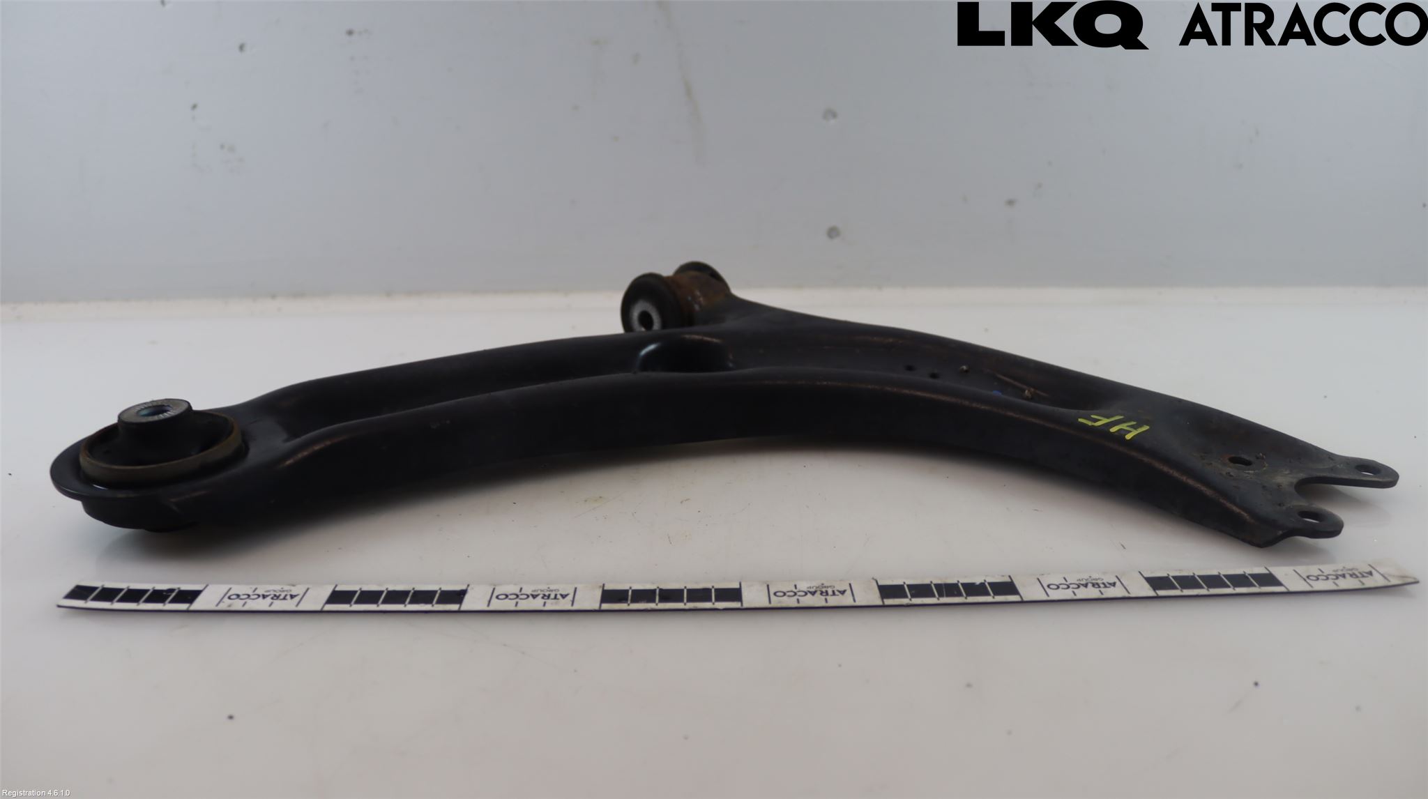 Volkswagen VW PASSAT 15-19 Bärarm Fram Undre Hö