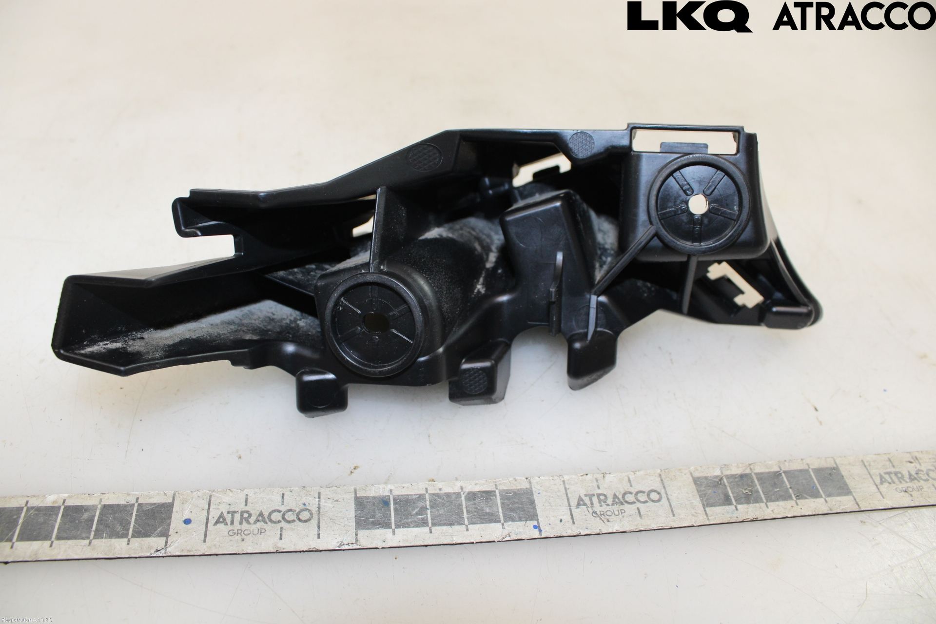 Seat LEON 20- Stötfångarfäste Bak Hö