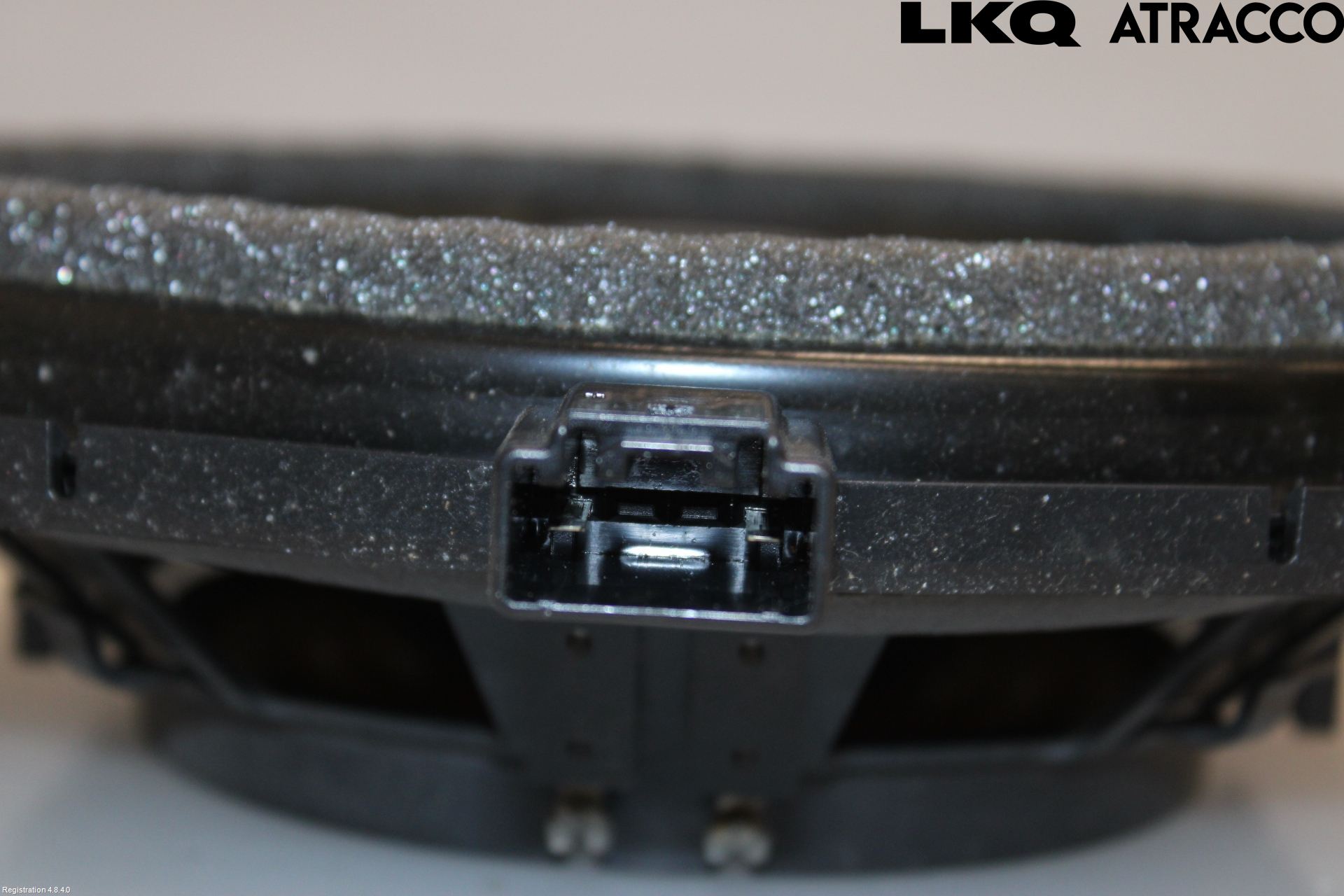 Jaguar XJ X351        10- Högtalare