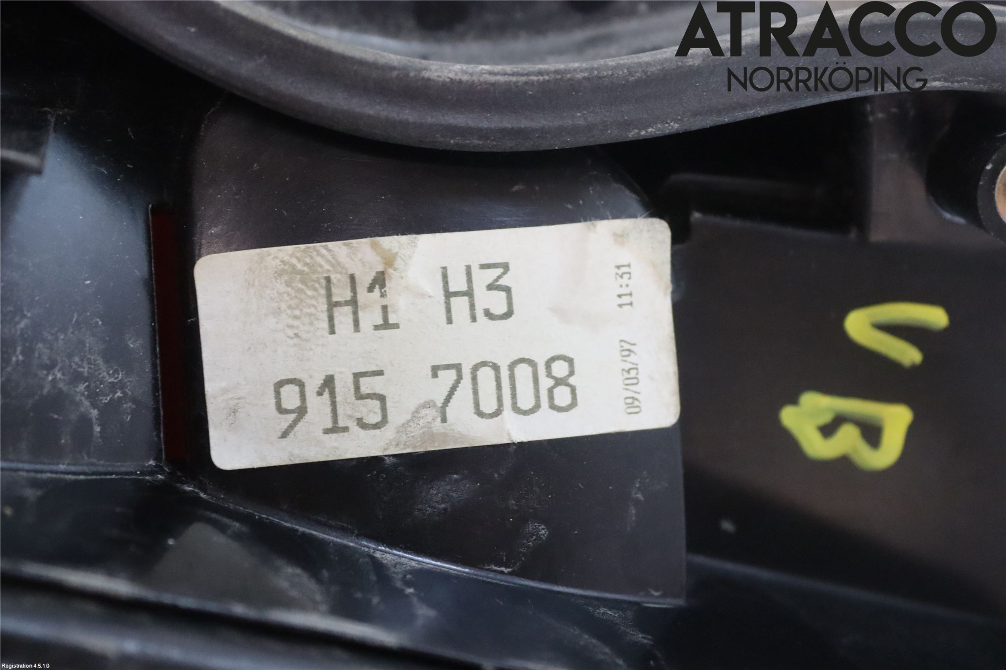 Volvo S70/V70/XC  97-00 Bakljus Lucka Vä