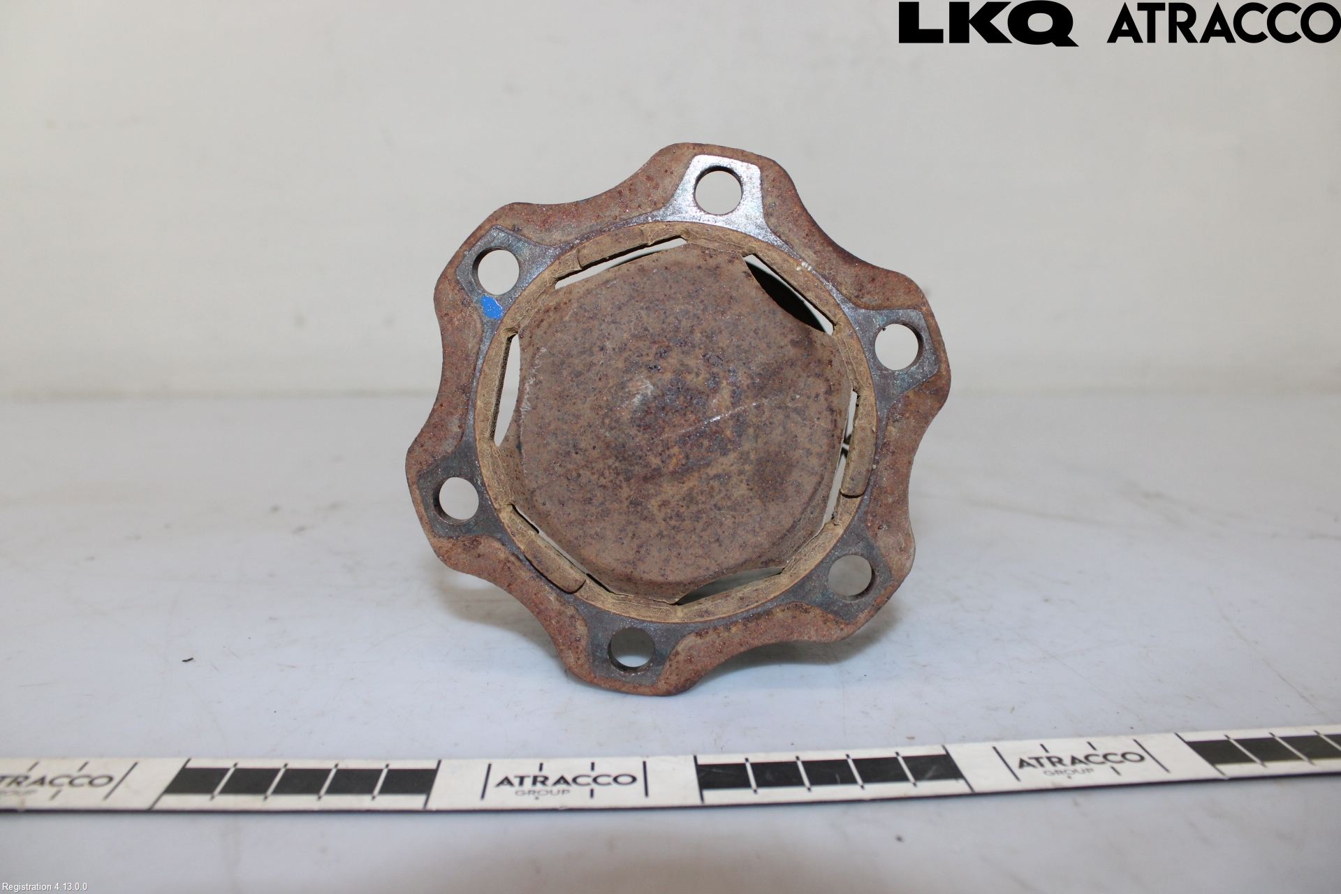 Audi A4 12-15 Drivaxel Fram Höger