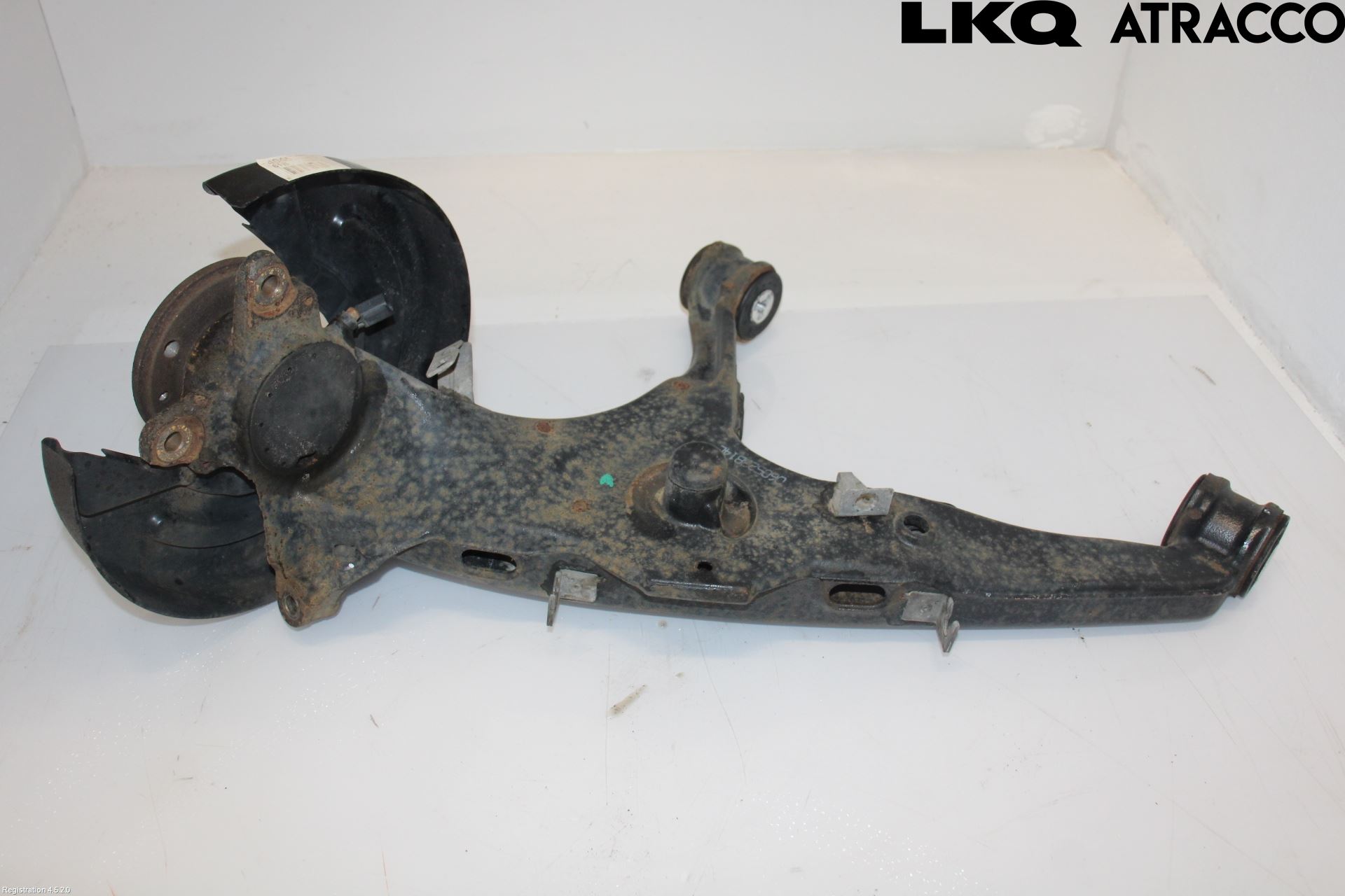 Volkswagen VW TRANSP/CARAVELLE (T7) 22-24 Bärarm Bak Vänster