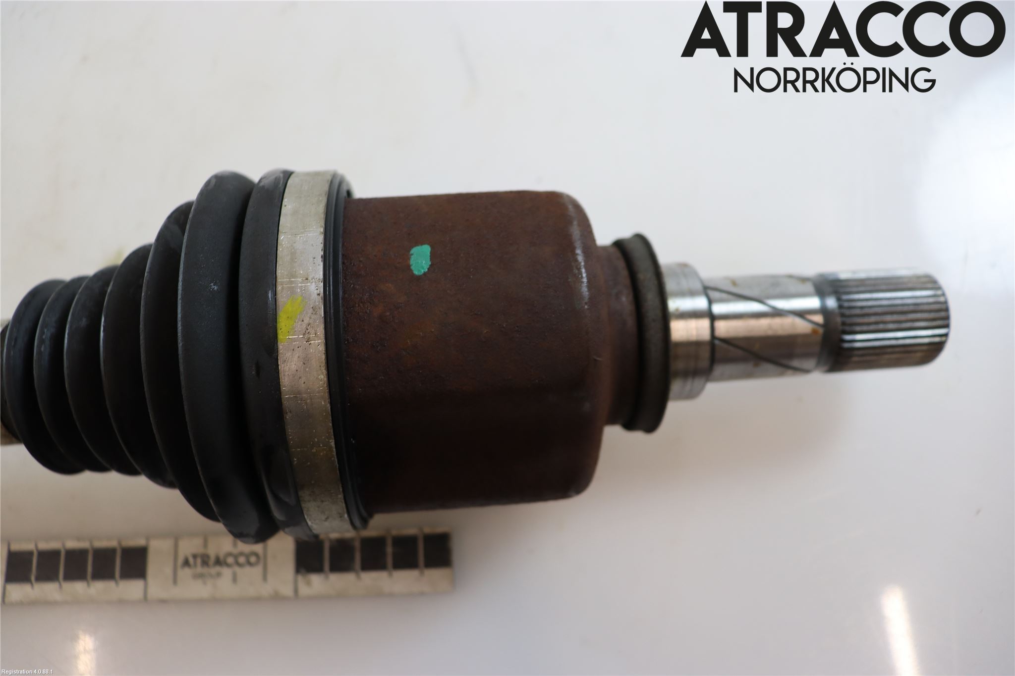 Renault TRAFIC/E-TECH 15- Drivaxel Fram Vänster