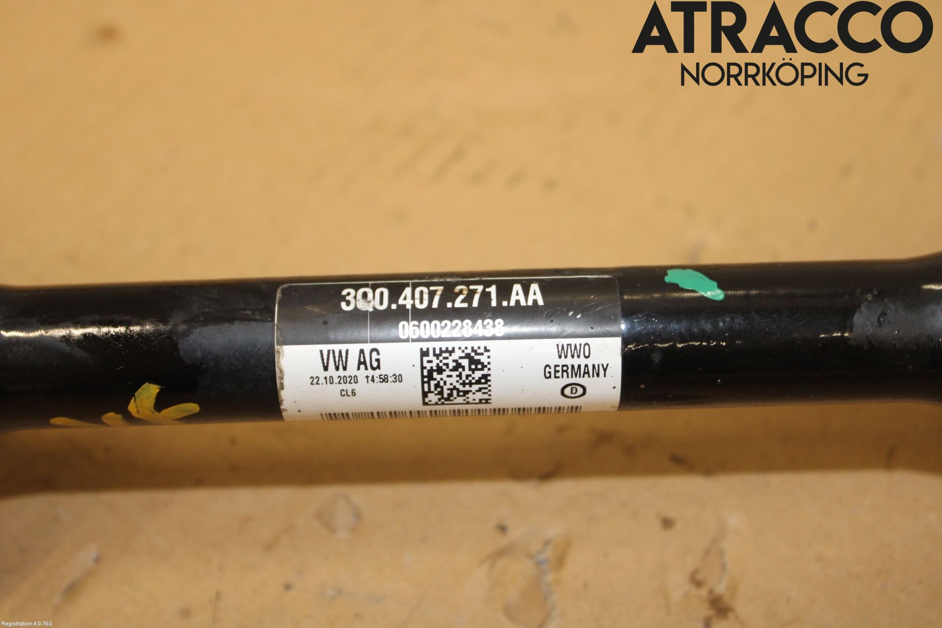 Volkswagen VW TOURAN 16- Drivaxel Fram Vänster