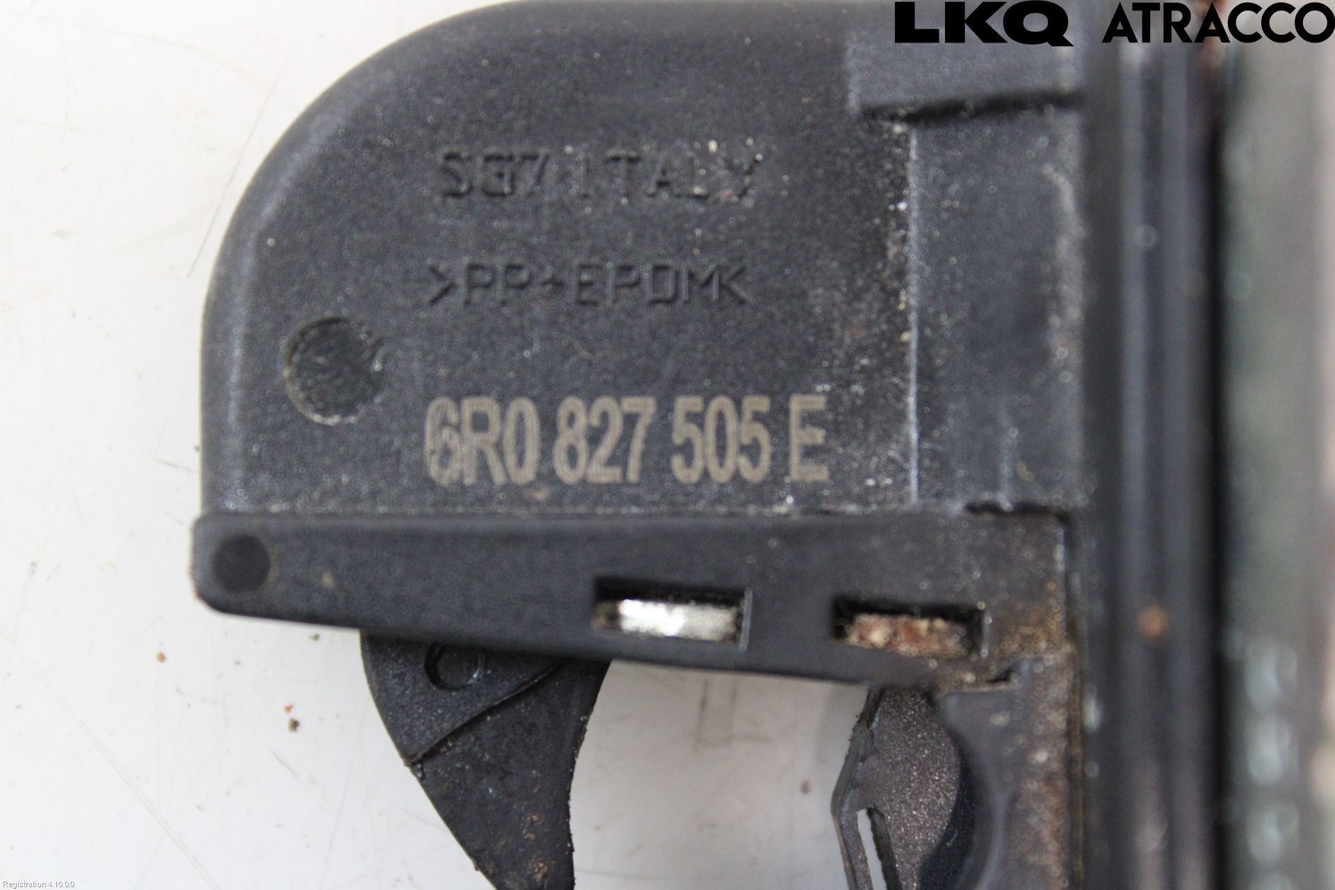 Volkswagen VW POLO 10-17 Låskista Baklucka