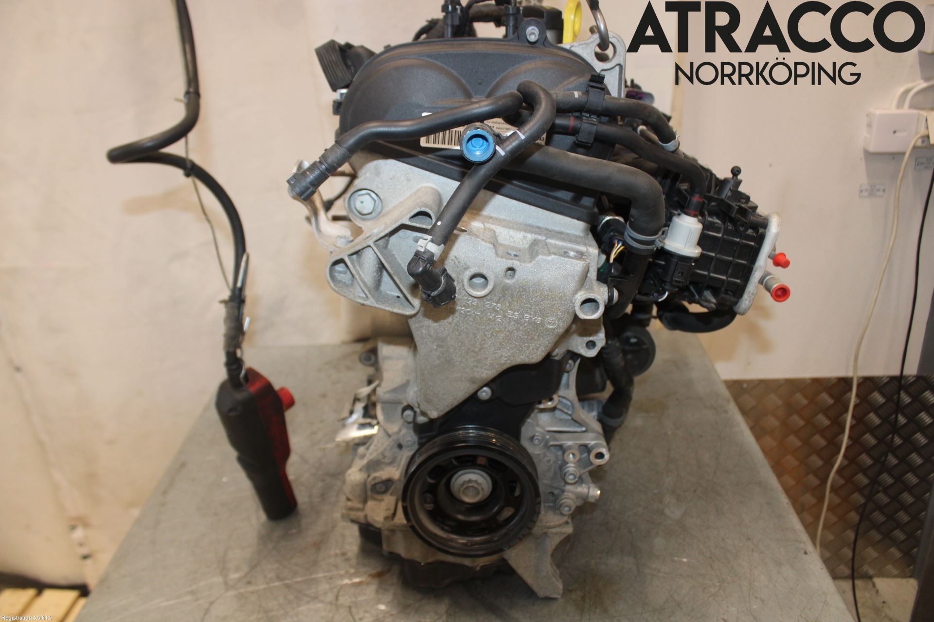 Volkswagen VW TOURAN 16- Motor Bensin