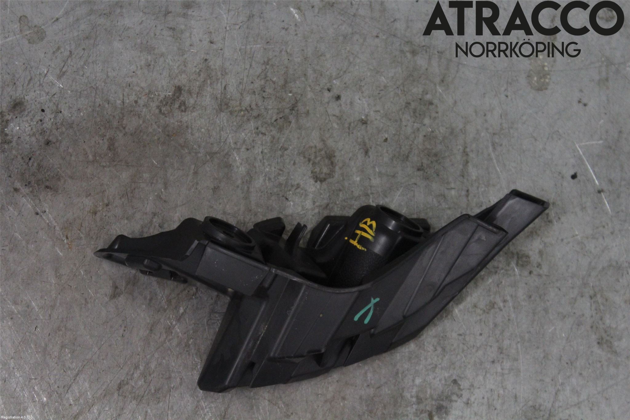 Seat LEON 20- Stötfångarfäste Bak Hö