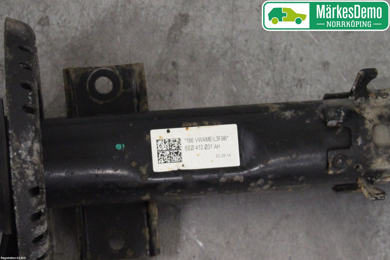 Volkswagen VW POLO 10-17 Fjäderben Fram Höger