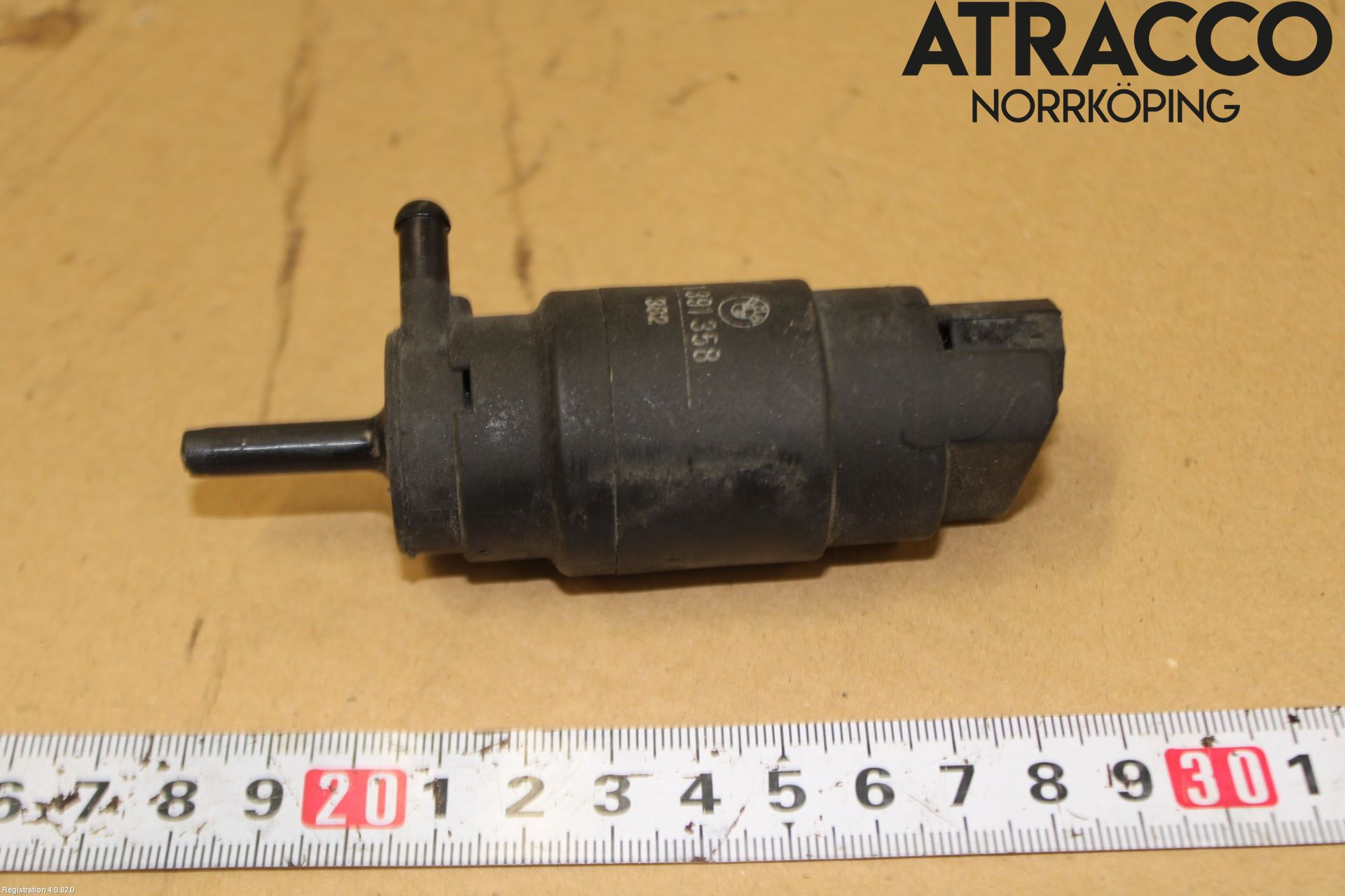 BMW 5 E34      88-96 Spolarpump Vindruta