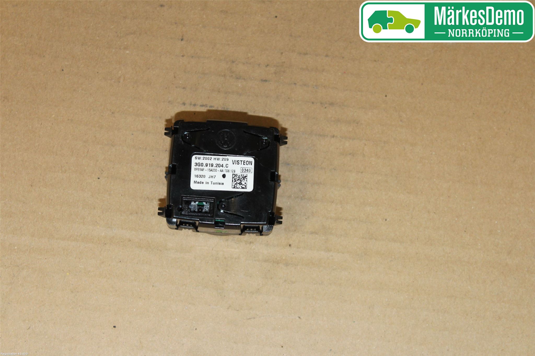 Volkswagen VW PASSAT 15-19 Instrument Klocka