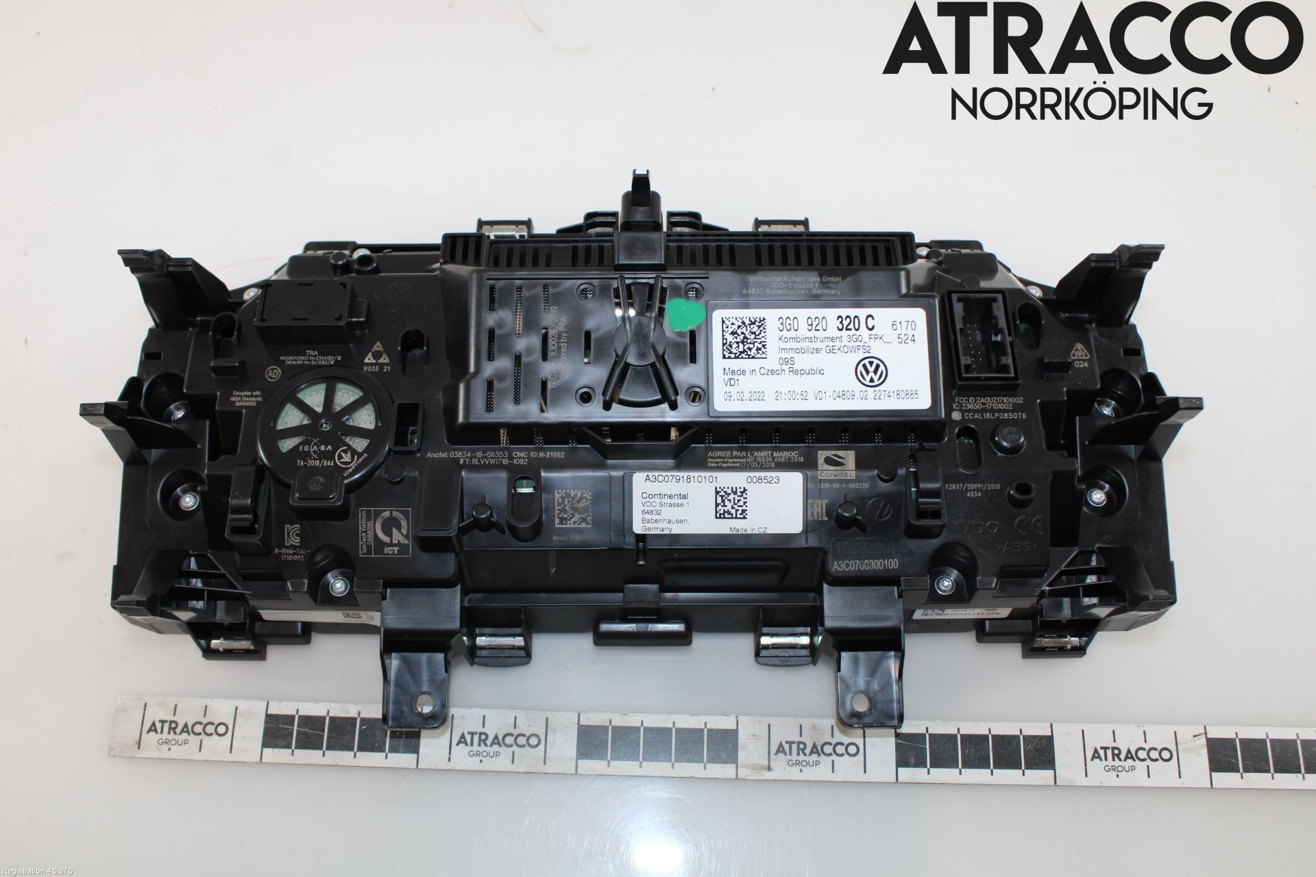 Volkswagen VW PASSAT 20-24 Instrument Komb
