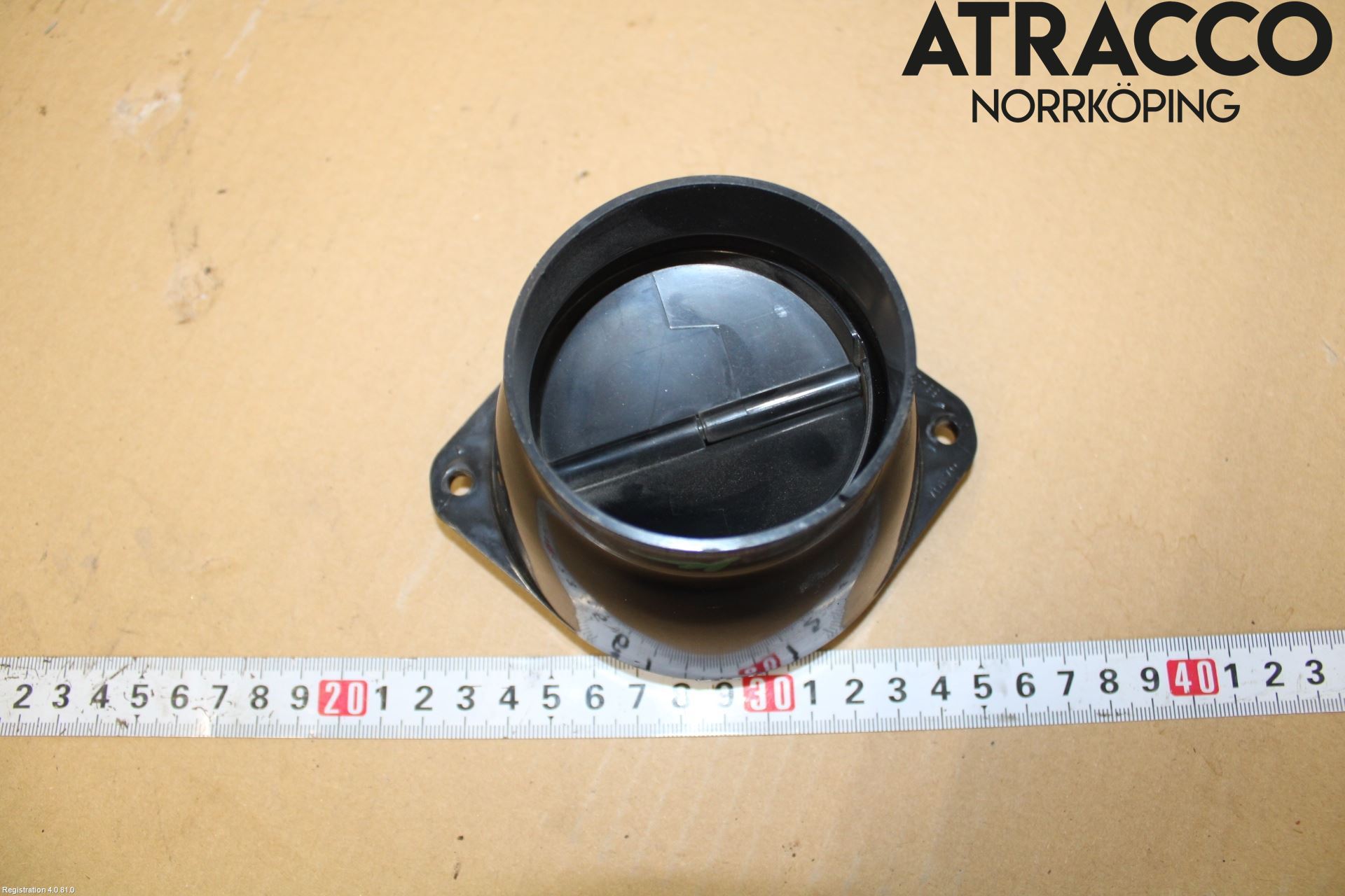 Volvo 140      67-75 Defrosterkanal-Munstycke