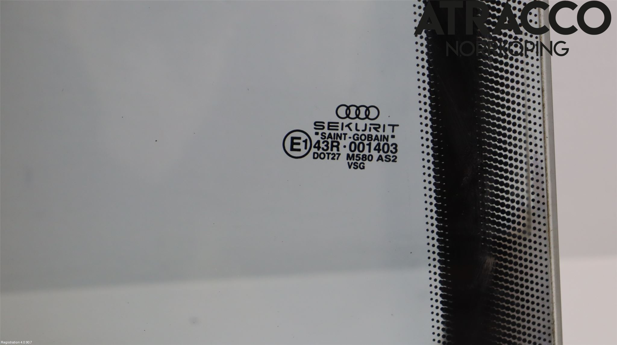 Audi A8/S8 4D 94-02 Dörruta Bak Höger