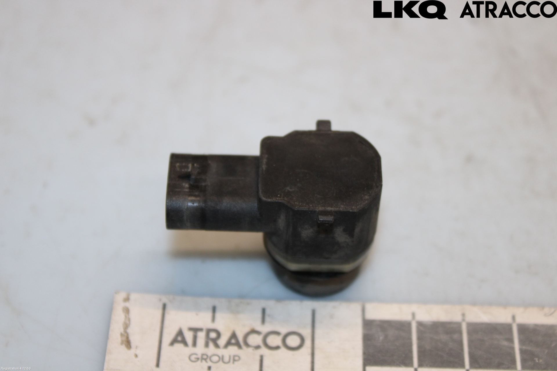 Volkswagen VW PASSAT 11-14 Parkeringshjälp Frontsensor