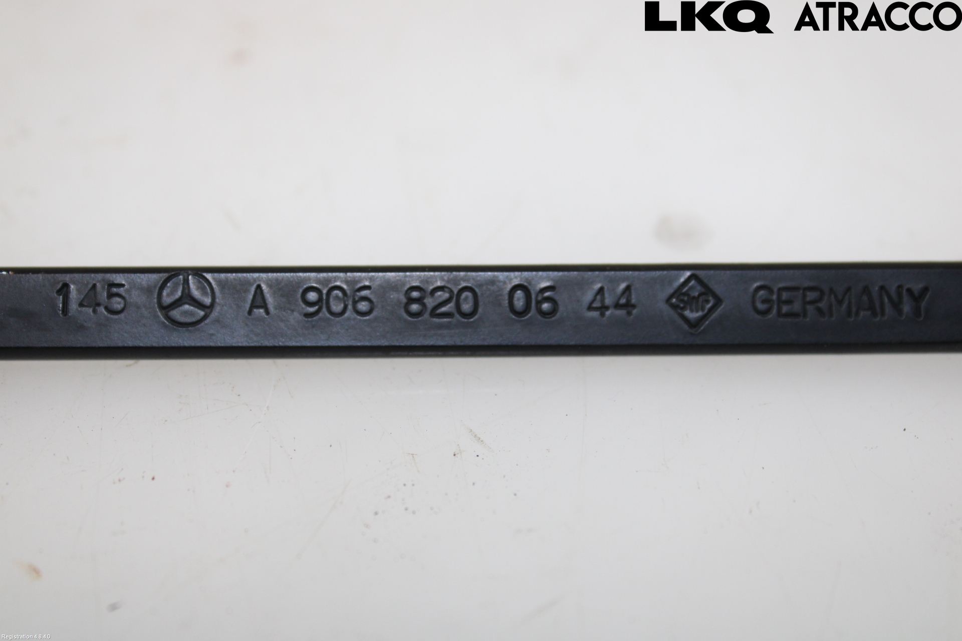 Mercedes-Benz MB SPRINTER (W906) 06-18 Torkararm Armar Vindruta