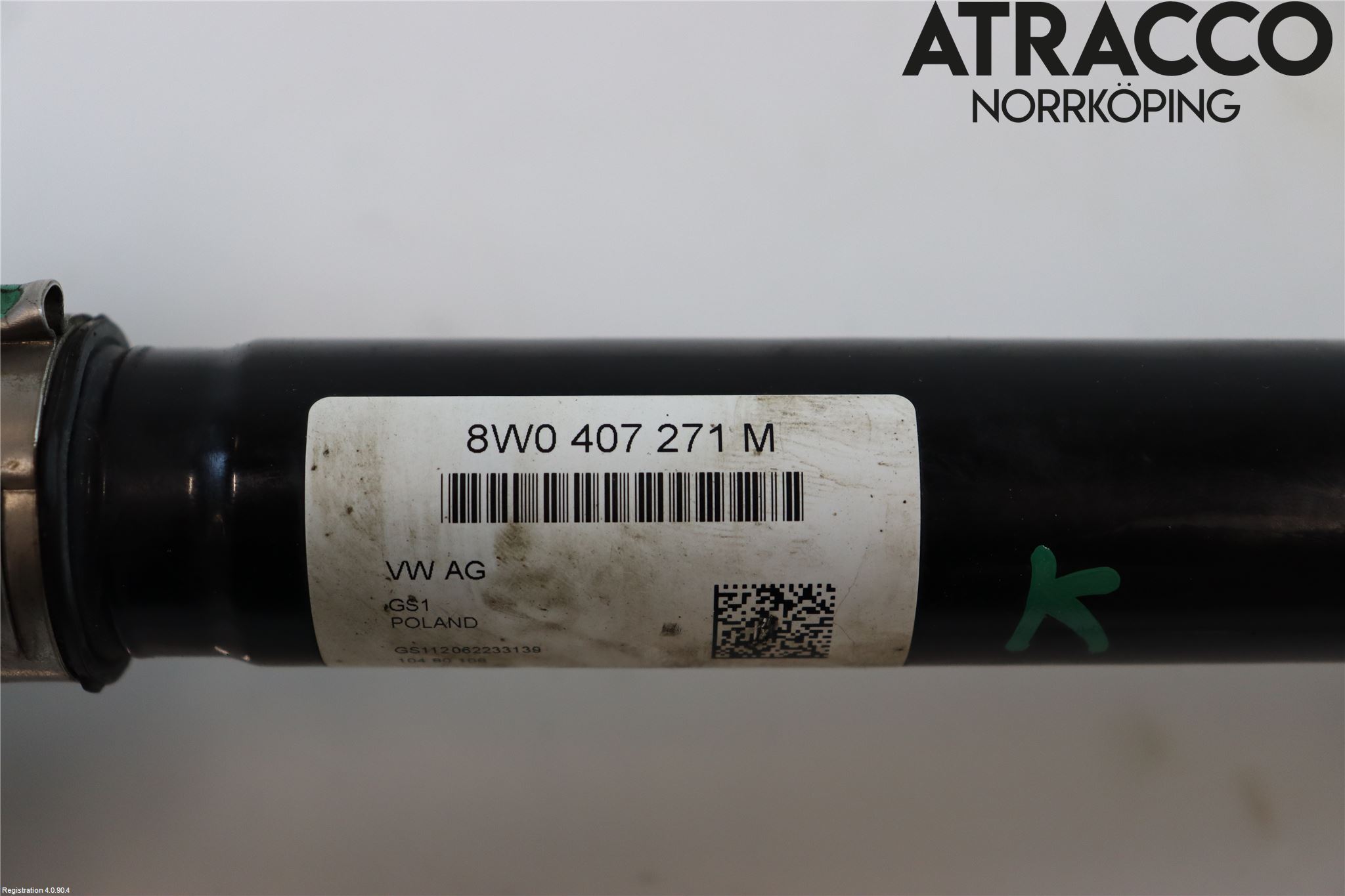 Audi A4/S4 B9 20- Drivaxel Fram Höger