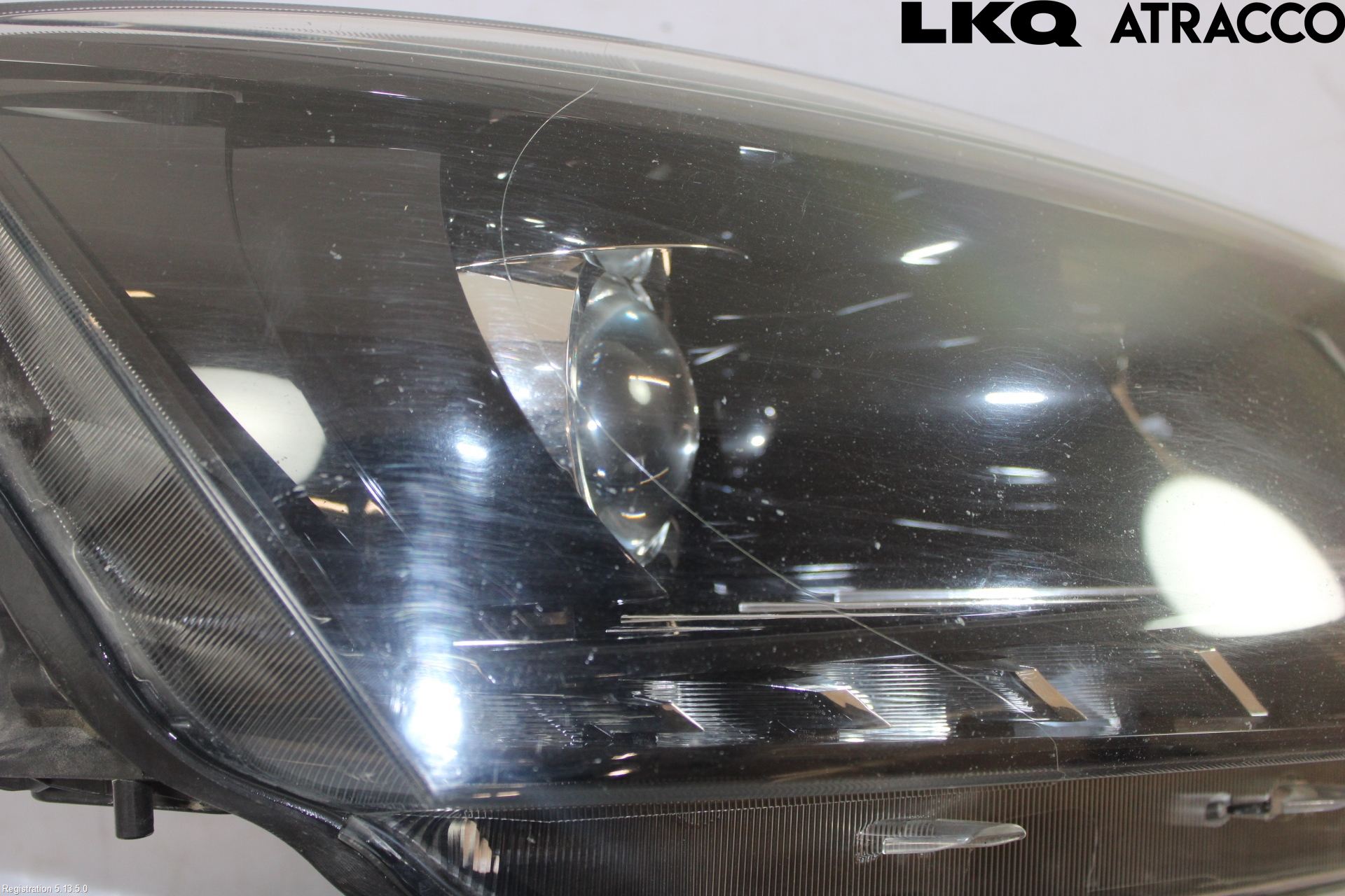 Skoda FABIA 15-21 Strålkastare Höger