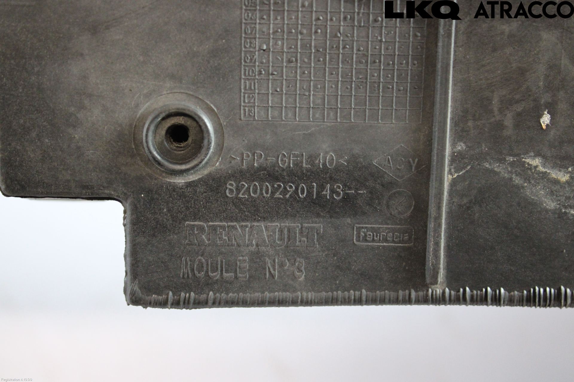 Renault CLIO III  09-12 Front Huvlåsplåt-Balk