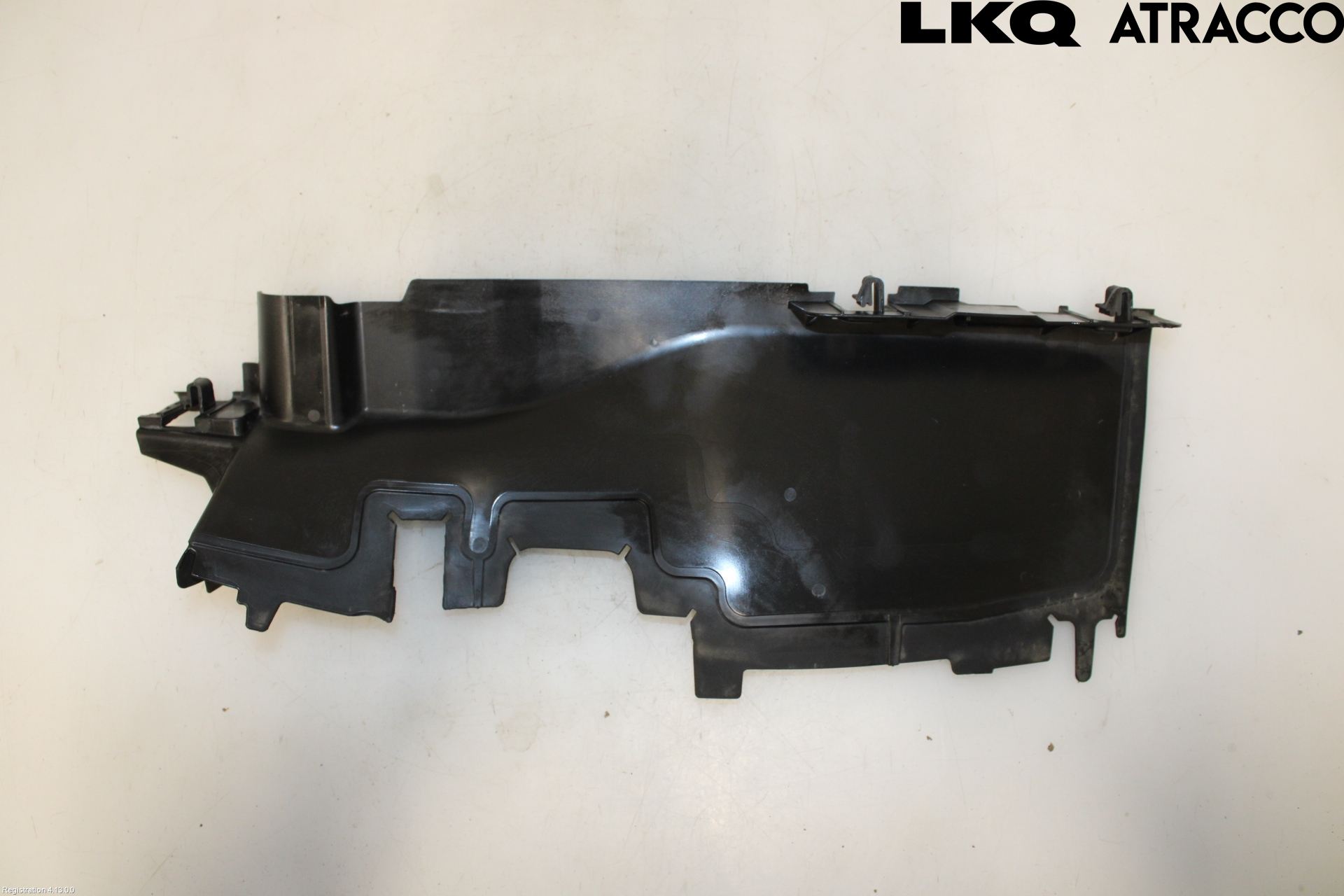 Volkswagen VW PASSAT 15-19 Deflektor Plåt-Plast Kylning