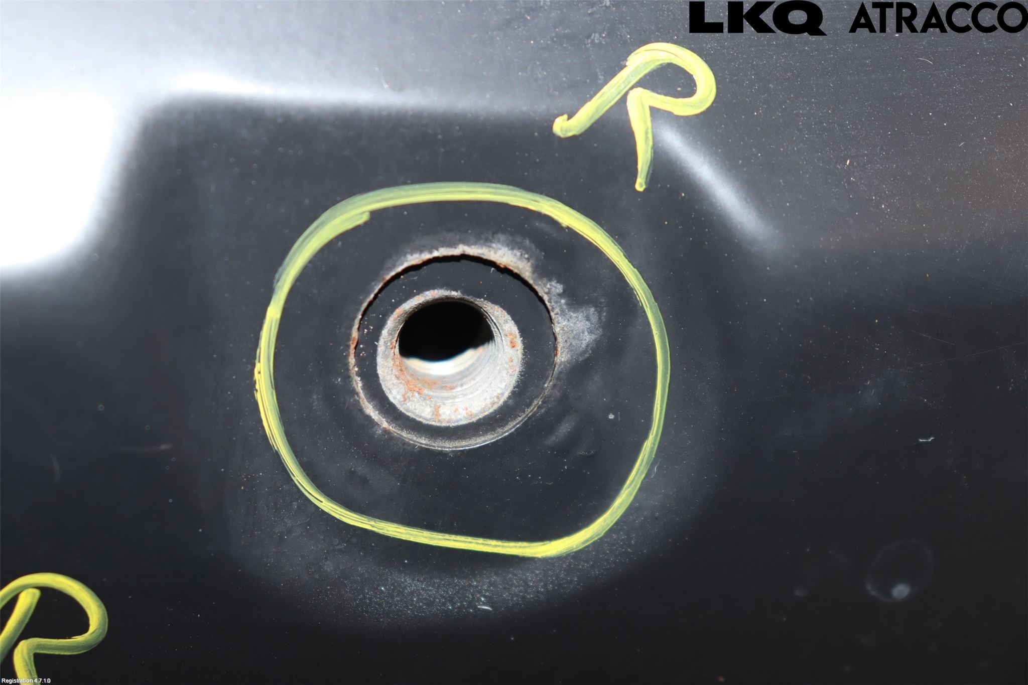 BMW 1 E87/81 5D/3D 03-11 Huv Fram