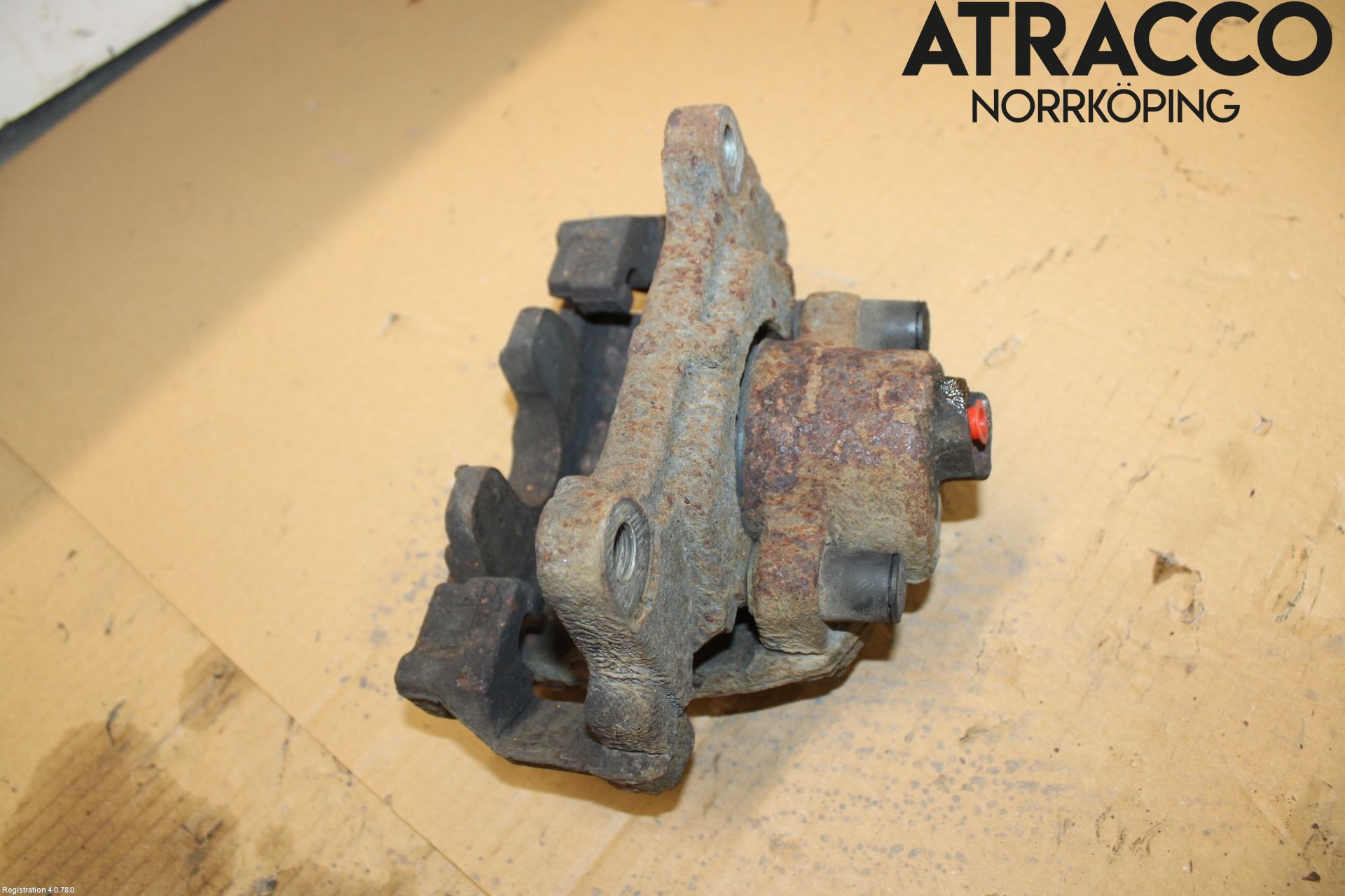 Volkswagen VW TIGUAN 07-16 Bromsok Fram Vänster