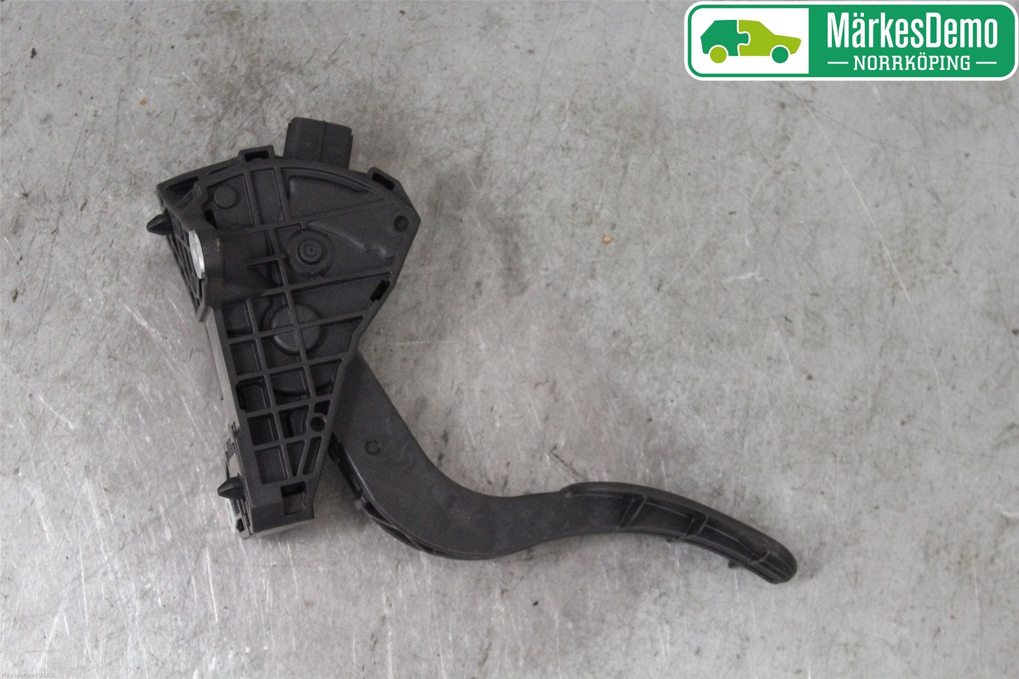 Toyota C-HR 16-23 Gaspedal