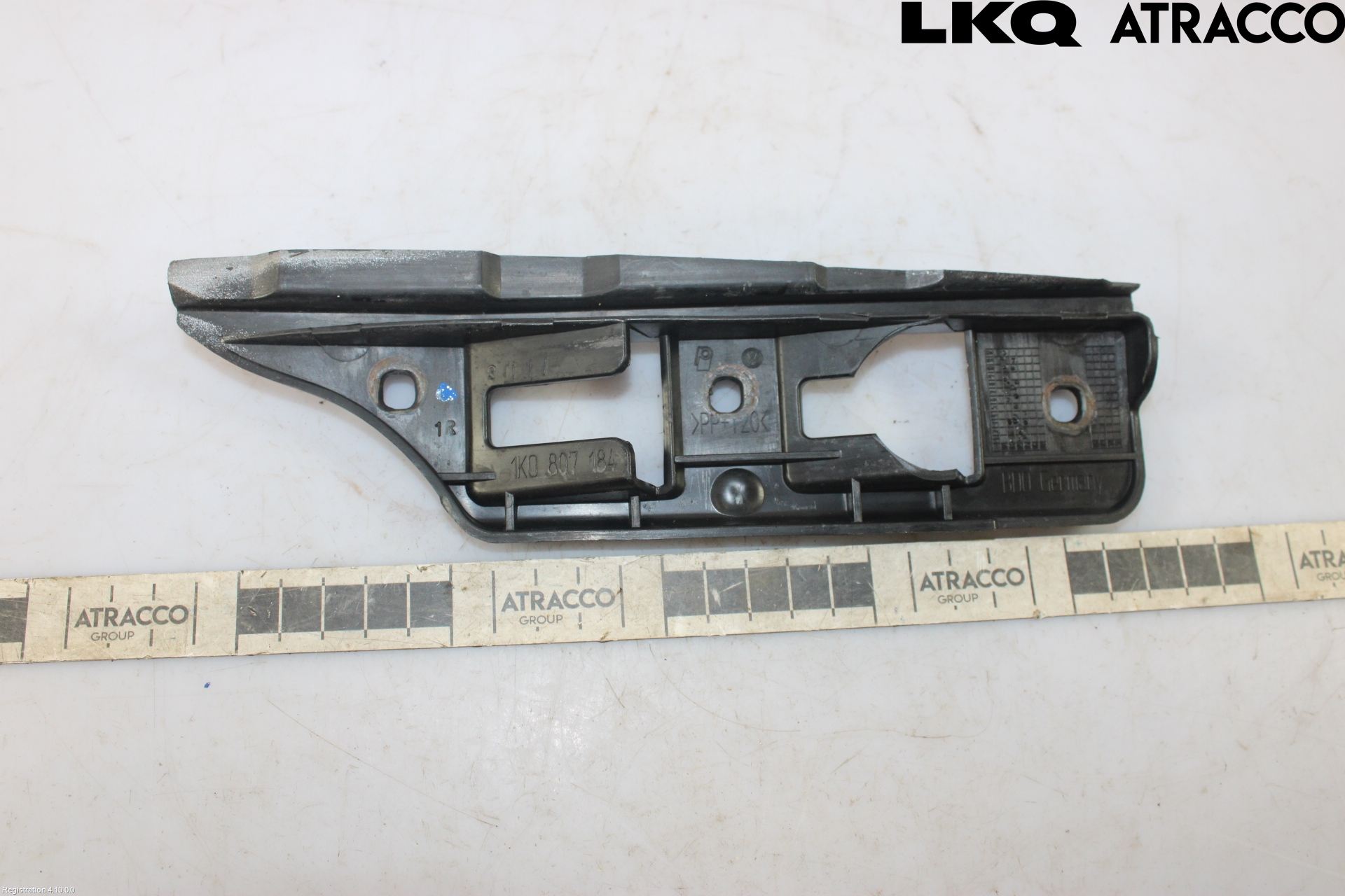 Volkswagen VW GOLF V 04-09 Stötfångarfäste Fram Hö