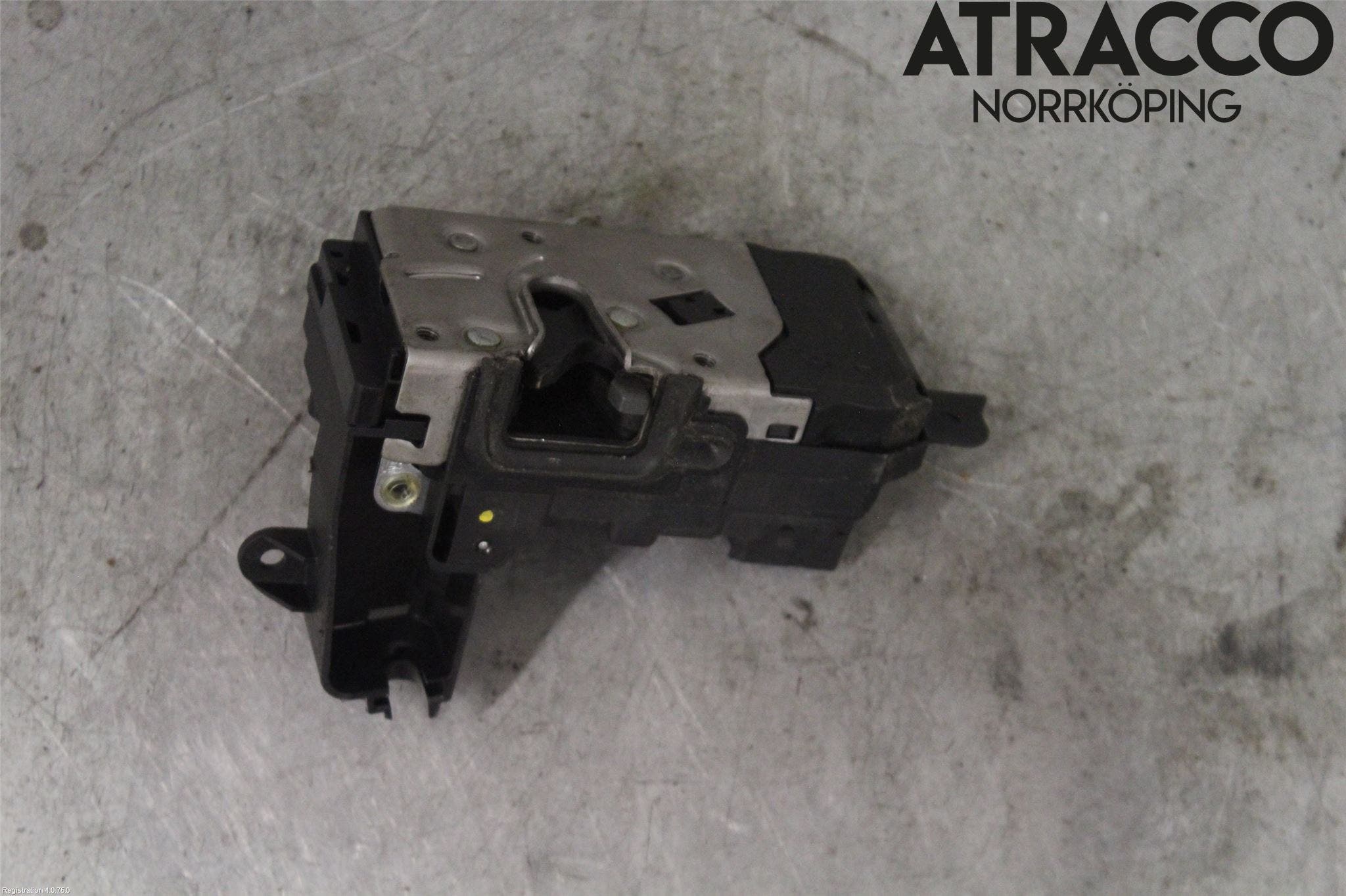 Opel ZAFIRA B 06-14 Låskista-Dörrlås