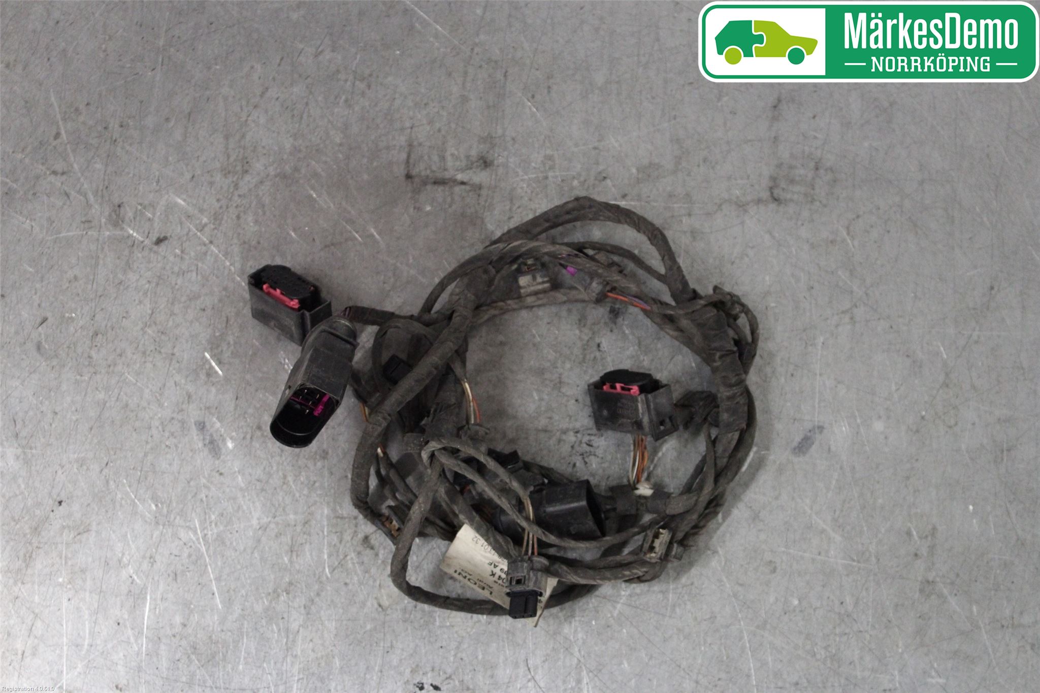 Audi A8/S8 4H 10-17 Parkeringshjälp Backsensor