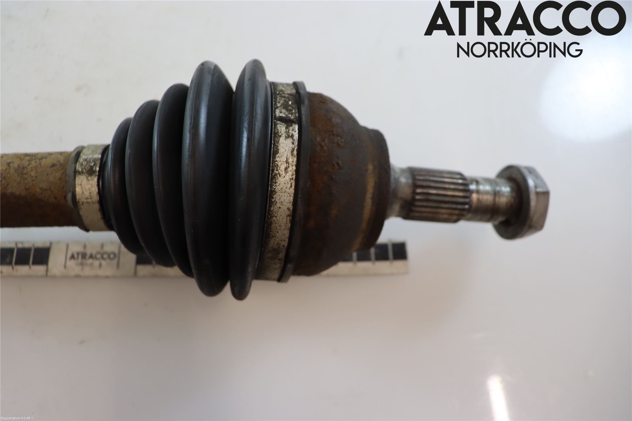 Peugeot 5008 10-16 Drivaxel Fram Vänster