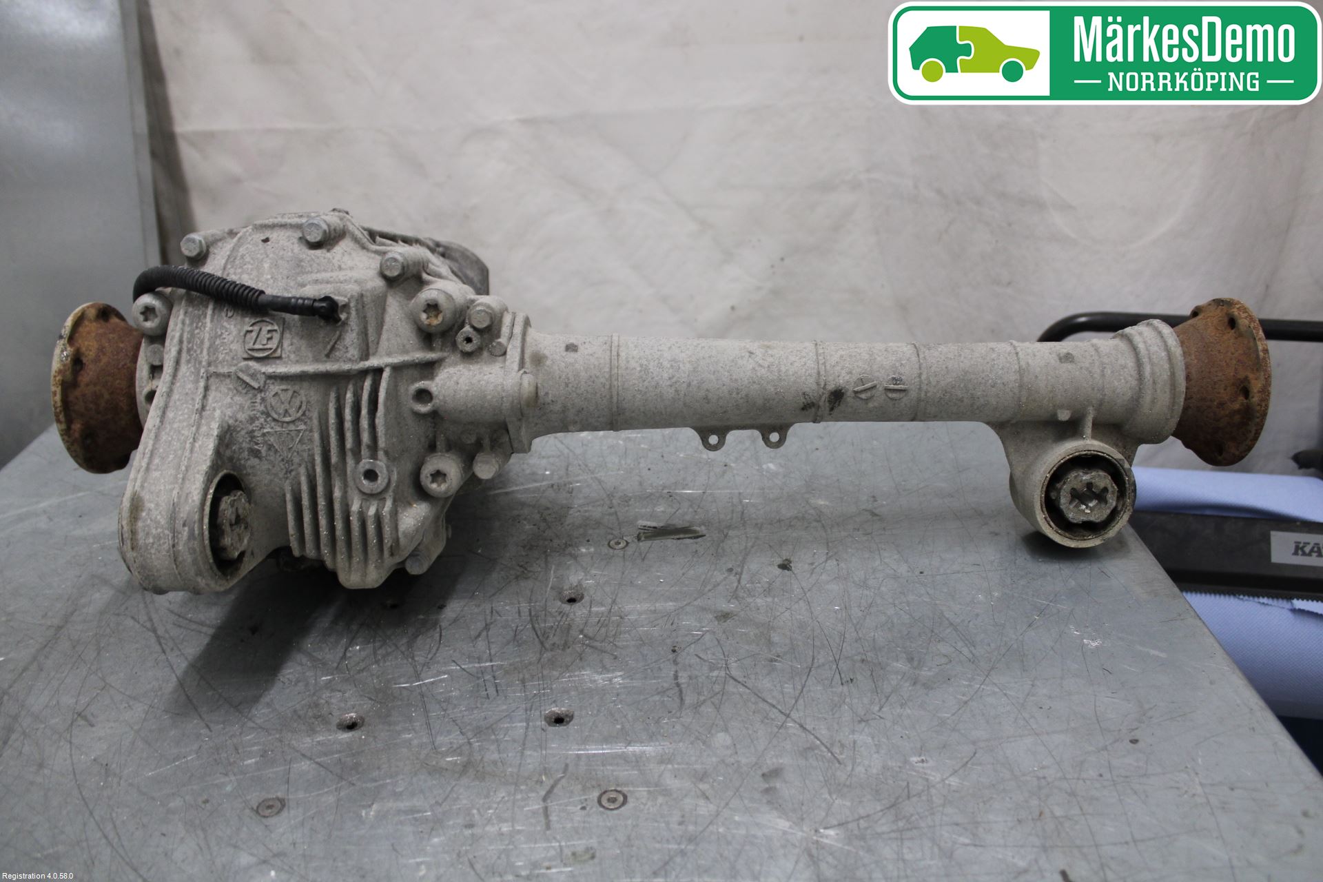 Volkswagen VW AMAROK 2H 10-22 Framvagn Diffrential