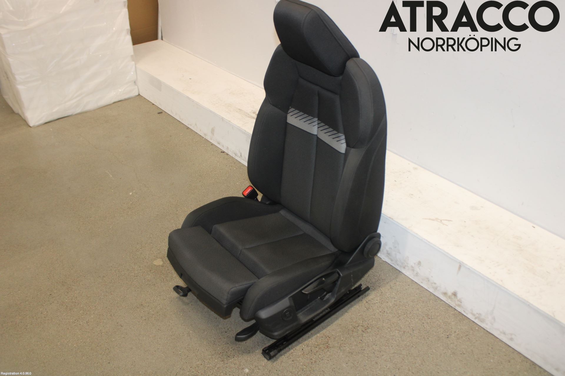 Audi Q4 E-TRON FZ 22- Inredning Stol Fram Vä