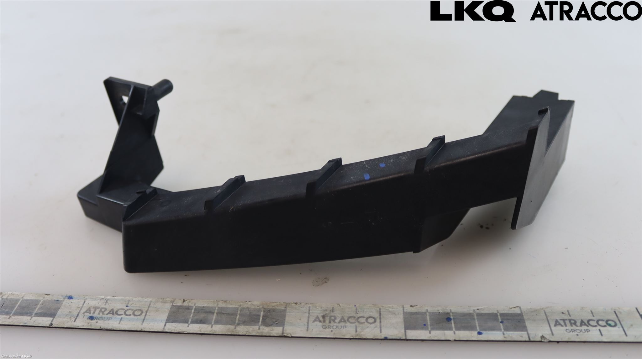 Mazda 6 08-13 Strålkast Fästsarg