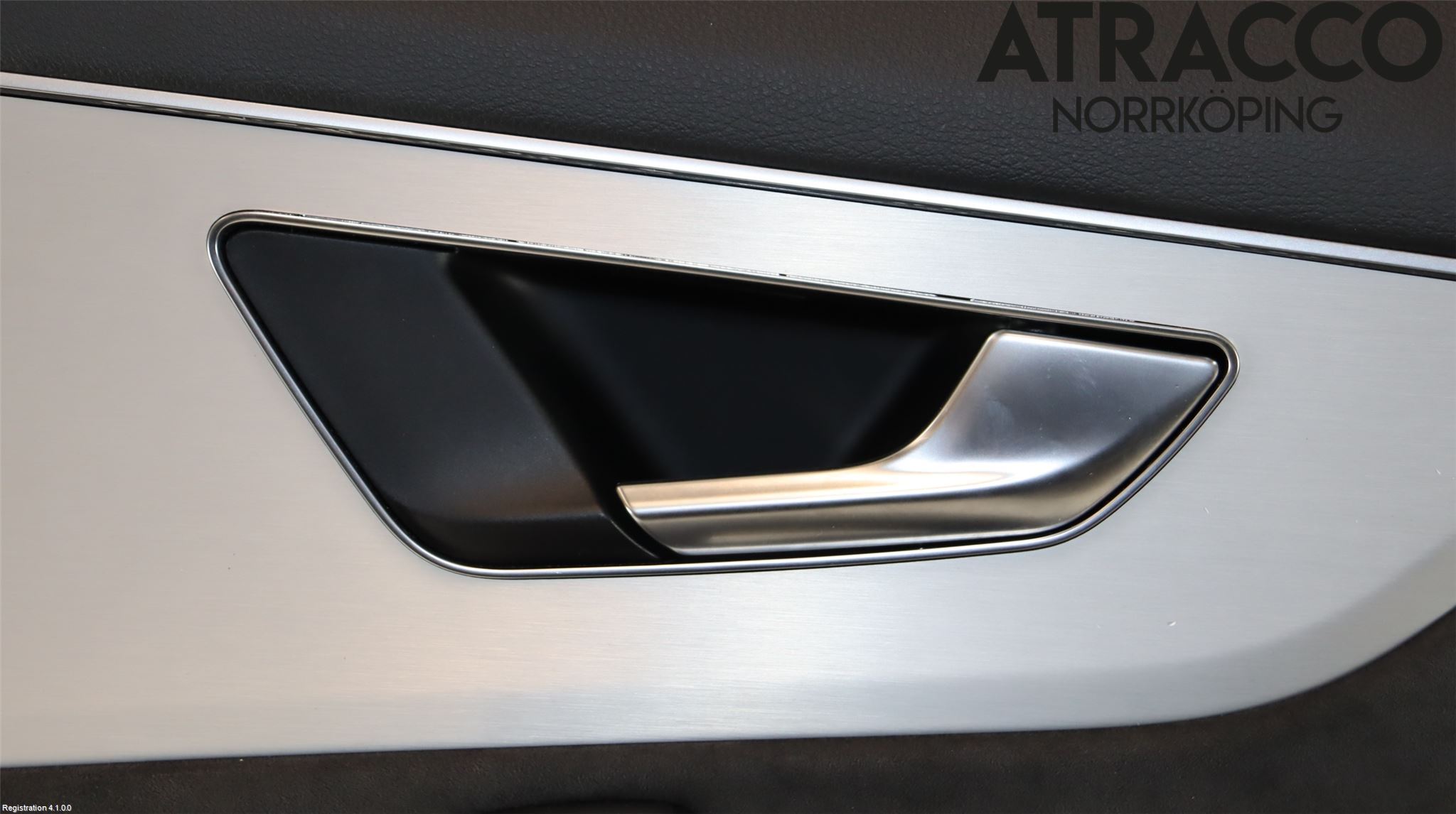 Audi Q7/SQ7 Dörrklädsel Hö