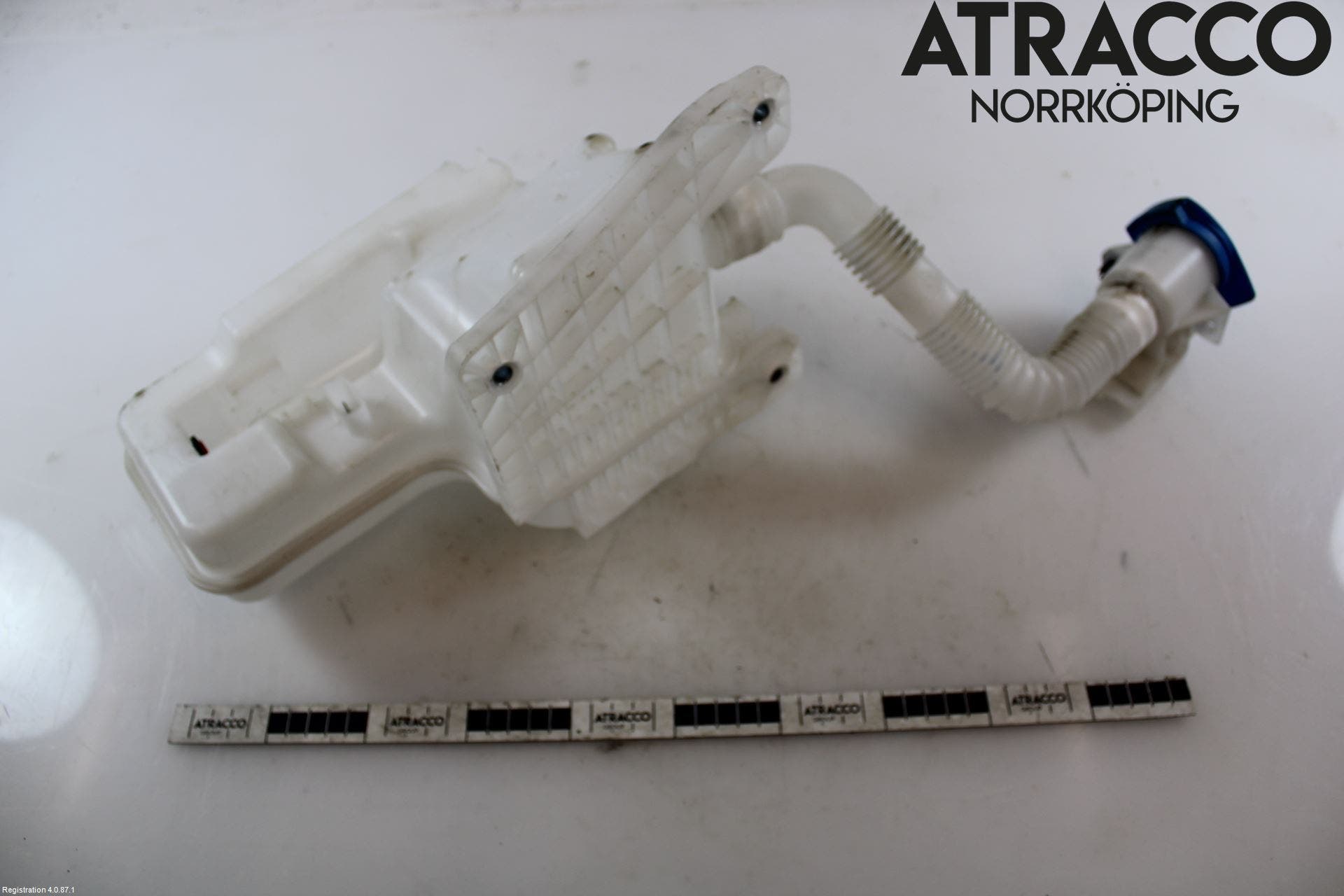 Audi A3/S3 8Y 21- Spolartank Vindruta