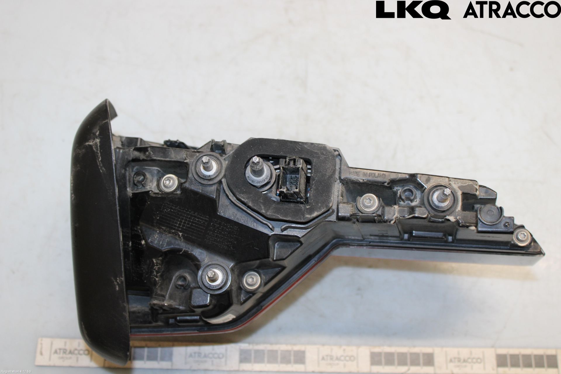 Audi A4/S4 B9 16-19 Bakljus Lucka Hö