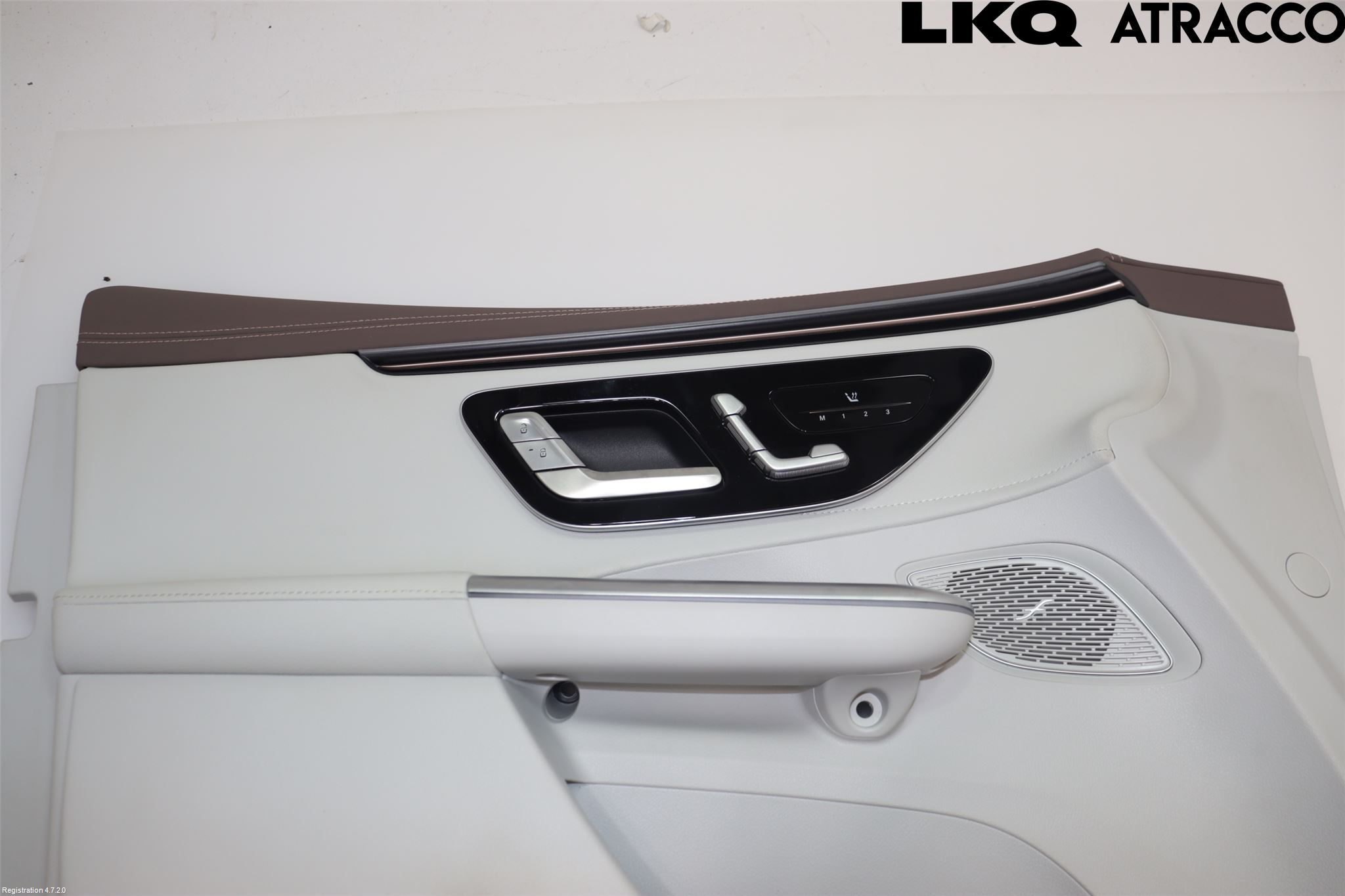 Mercedes-Benz MB EQE SUV (X294) 22- Dörrklädsel Vä