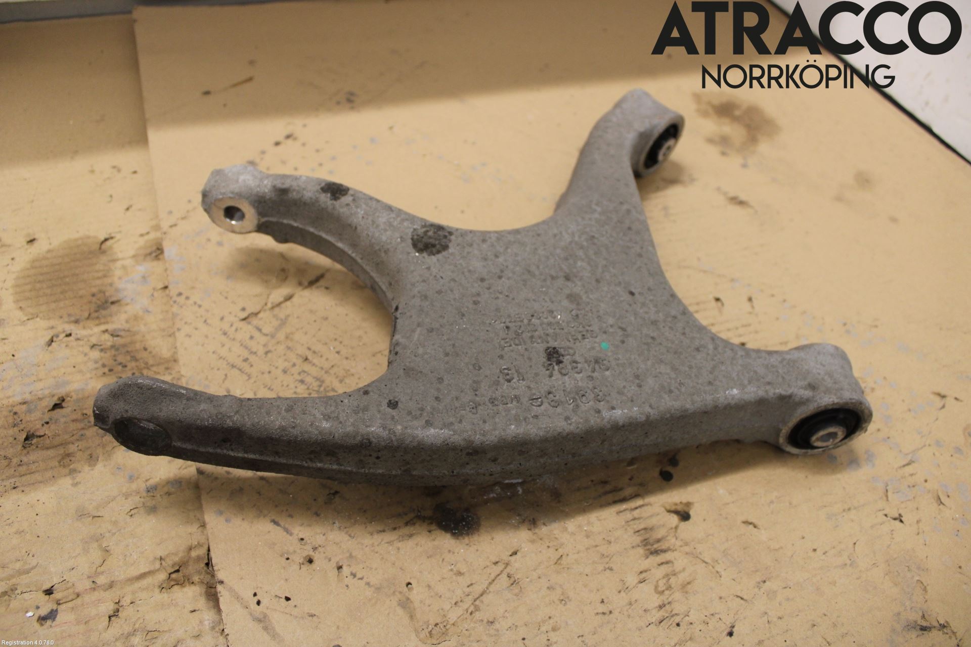 Audi A4 12-15 Bärarm Bak Höger