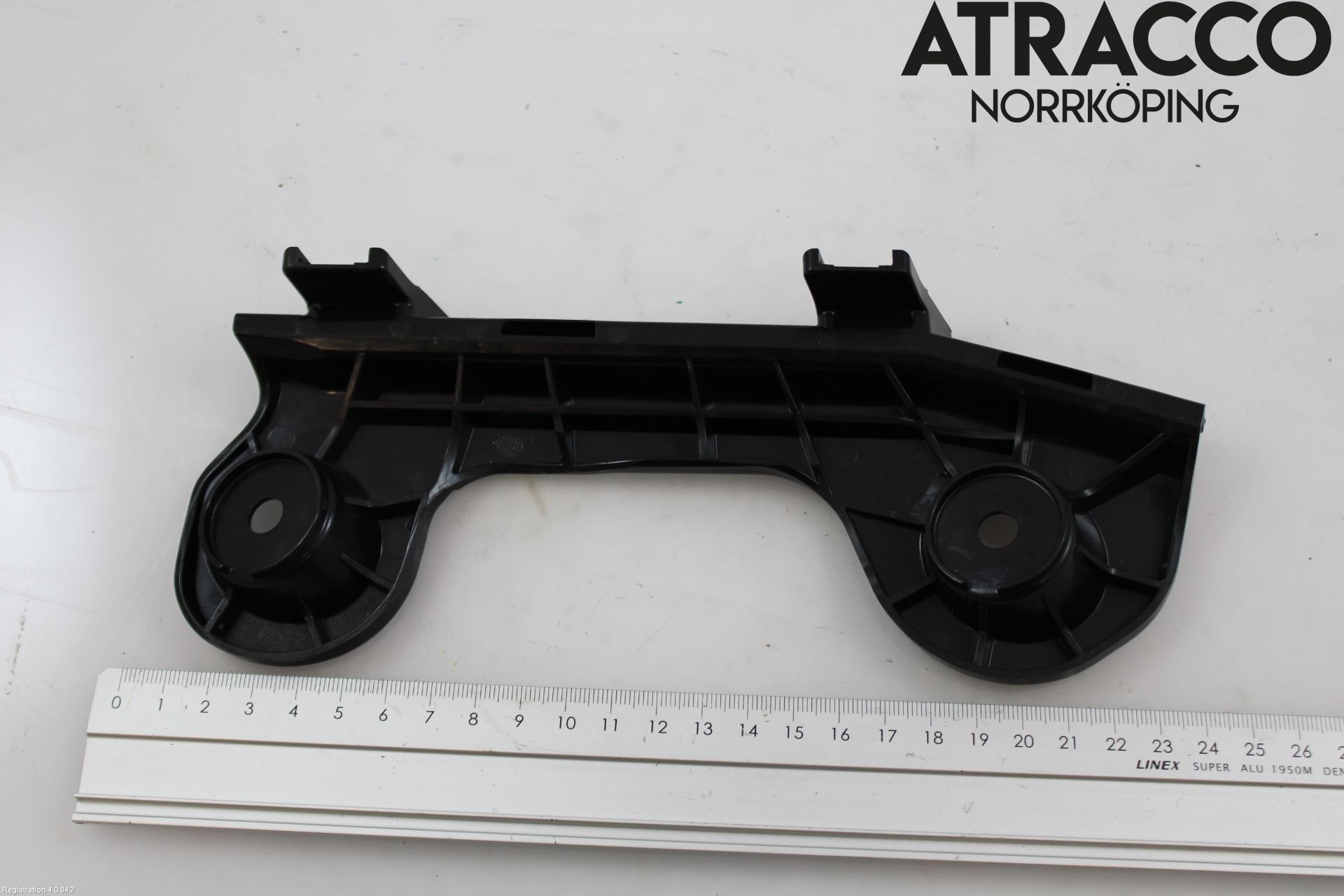 Cupra BORN 22- Stötfångarfäste Bak Hö