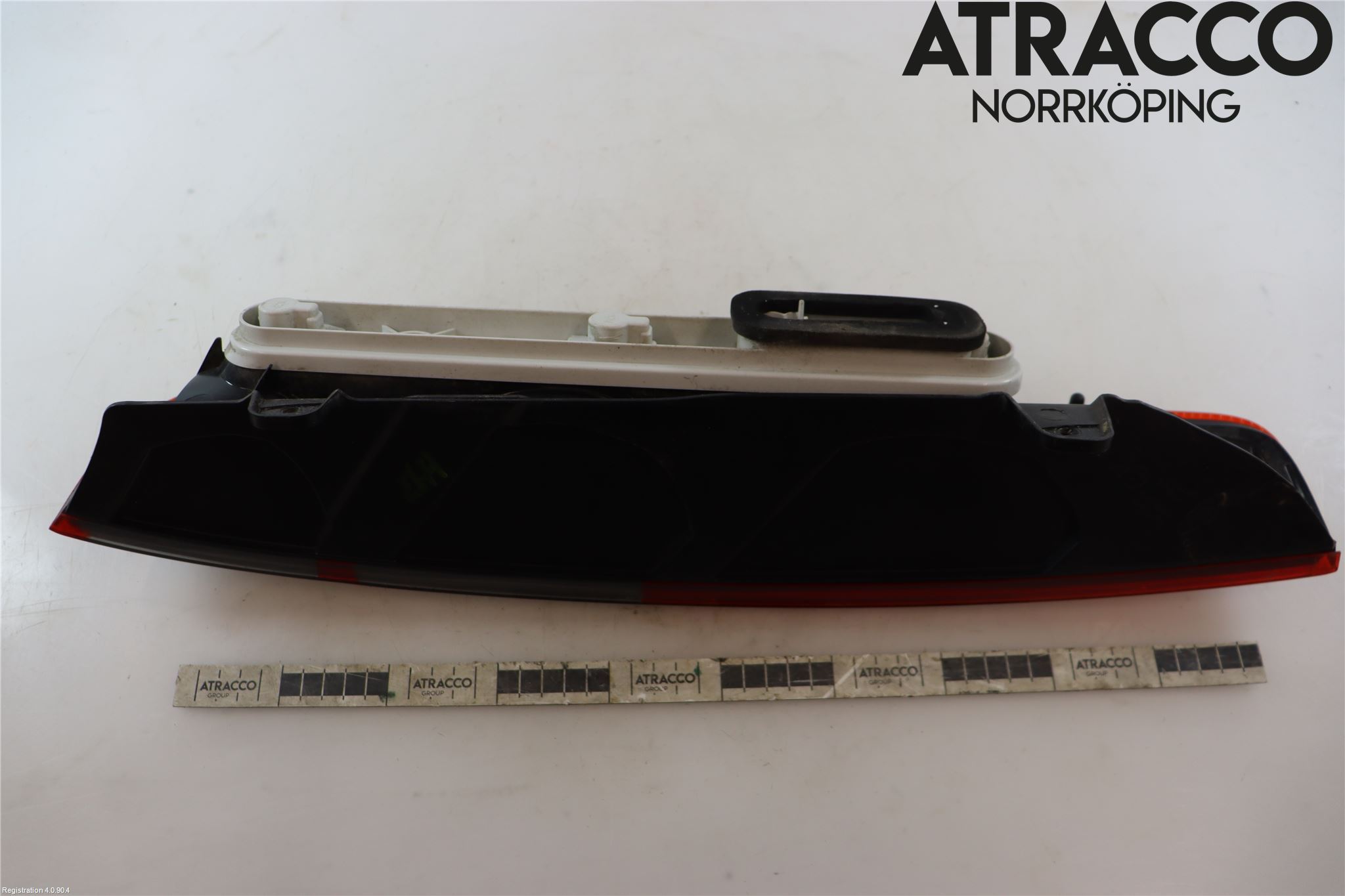 Ford FOCUS     04-07 Bakljus Höger