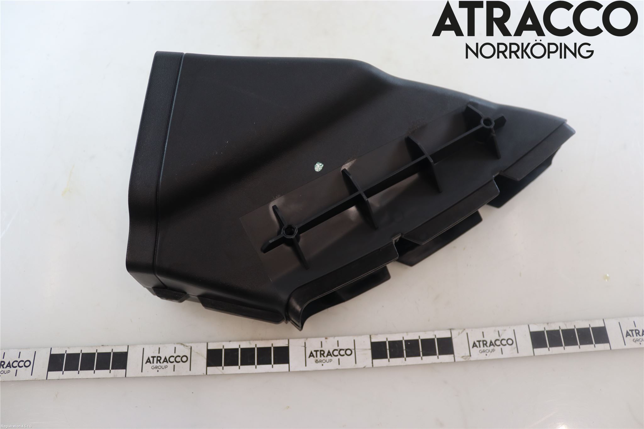 Audi A6/S6     05-11 Deflektor Plåt-Plast Kylning