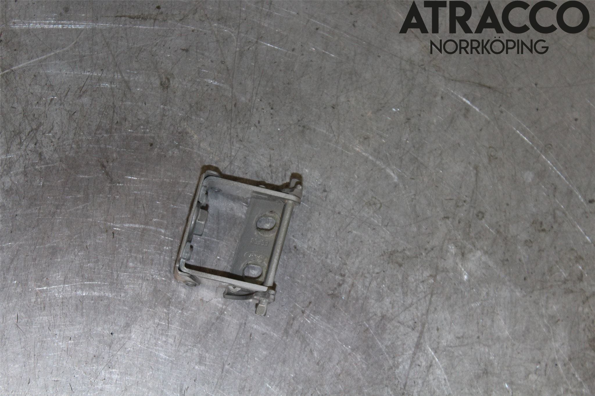 Ford MONDEO 07-15 Bakluckegångjärn Hö