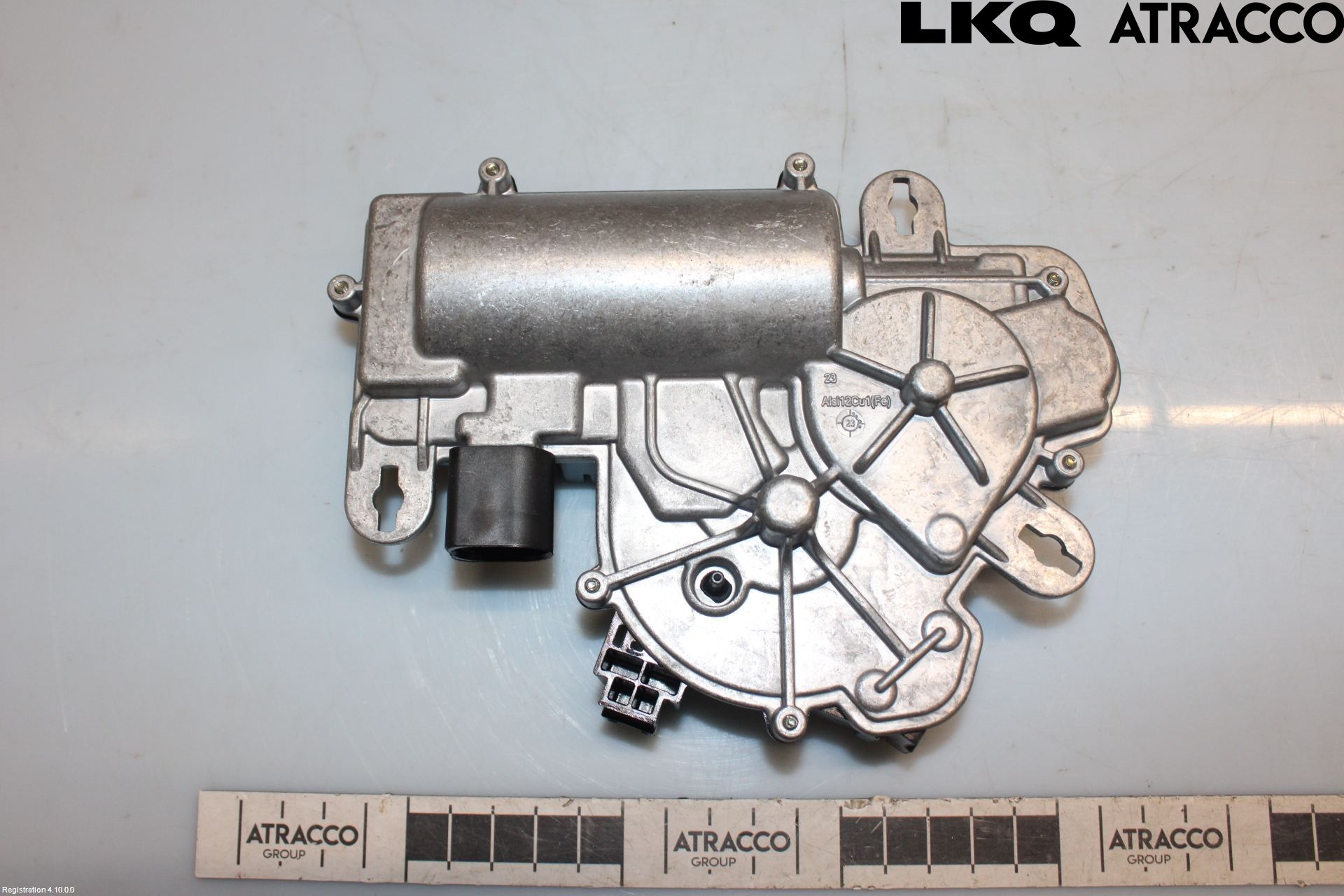 Skoda KAMIQ 20- Bakluckeöppnare Automatisk