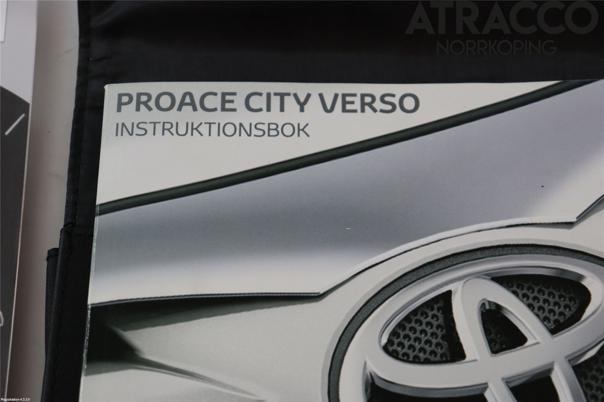 Toyota PROACE II 16- Instruktionsbok