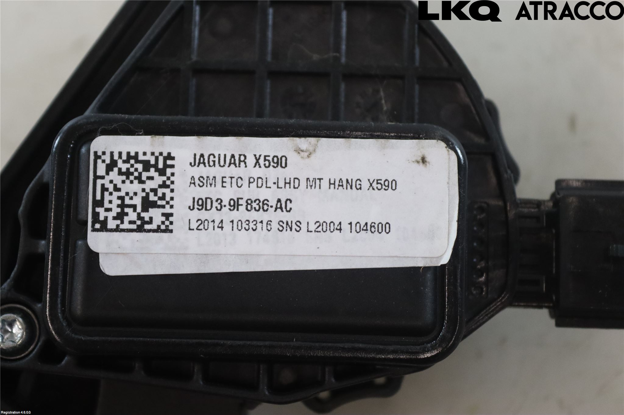 Jaguar I-PACE 18- Gaspedal