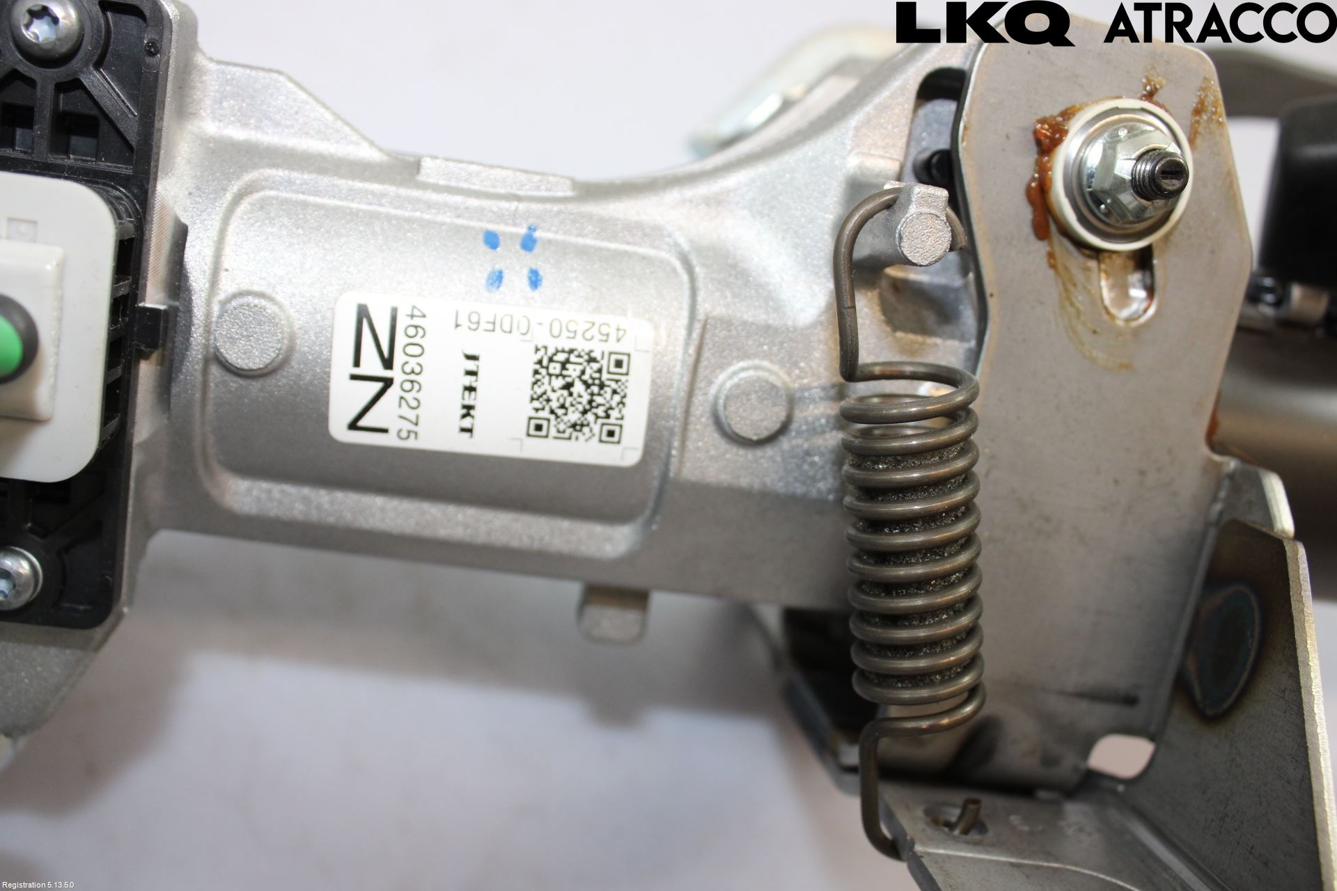 Toyota YARIS XP21 20- Rattaxelagg Med Inb Servo